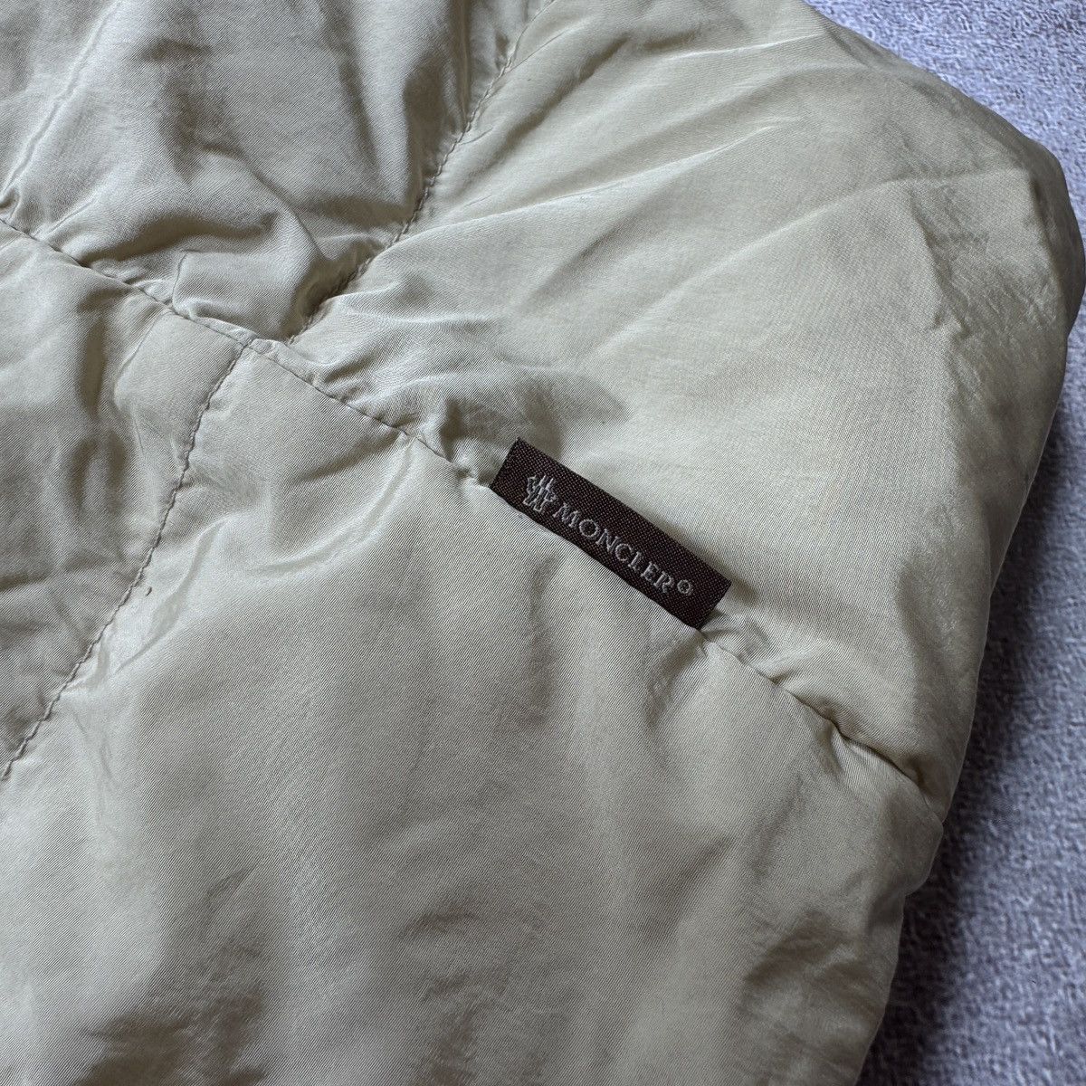 Moncler Vintage Moncler Beige Long Puffer Down Jacket Size 2 / M Size M / US 6-8 / IT 42-44 - 9 Thumbnail