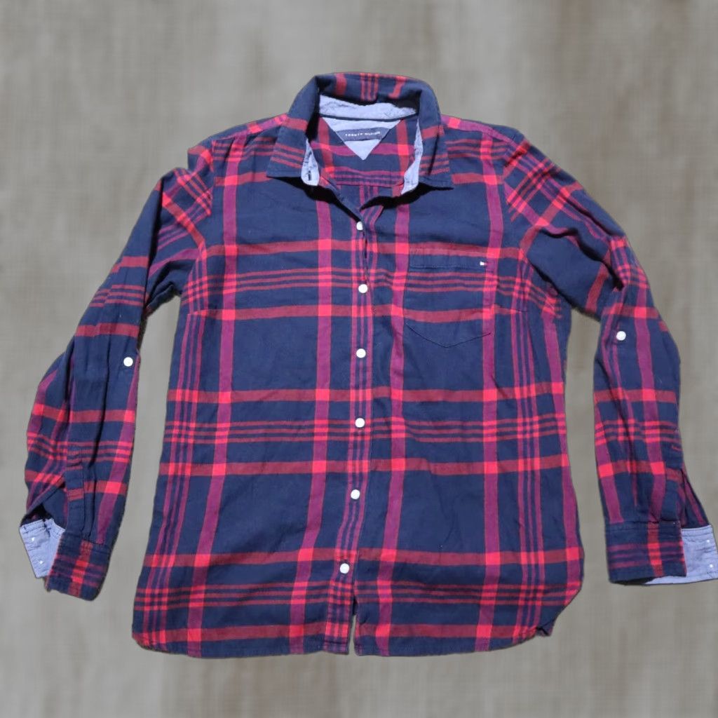Tommy Hilfiger Tommy Hilfiger Classic Fit Button Up Shirt Red Navy Plaid Blouse Women Large Size L / US 10 / IT 46 - 1 Thumbnail