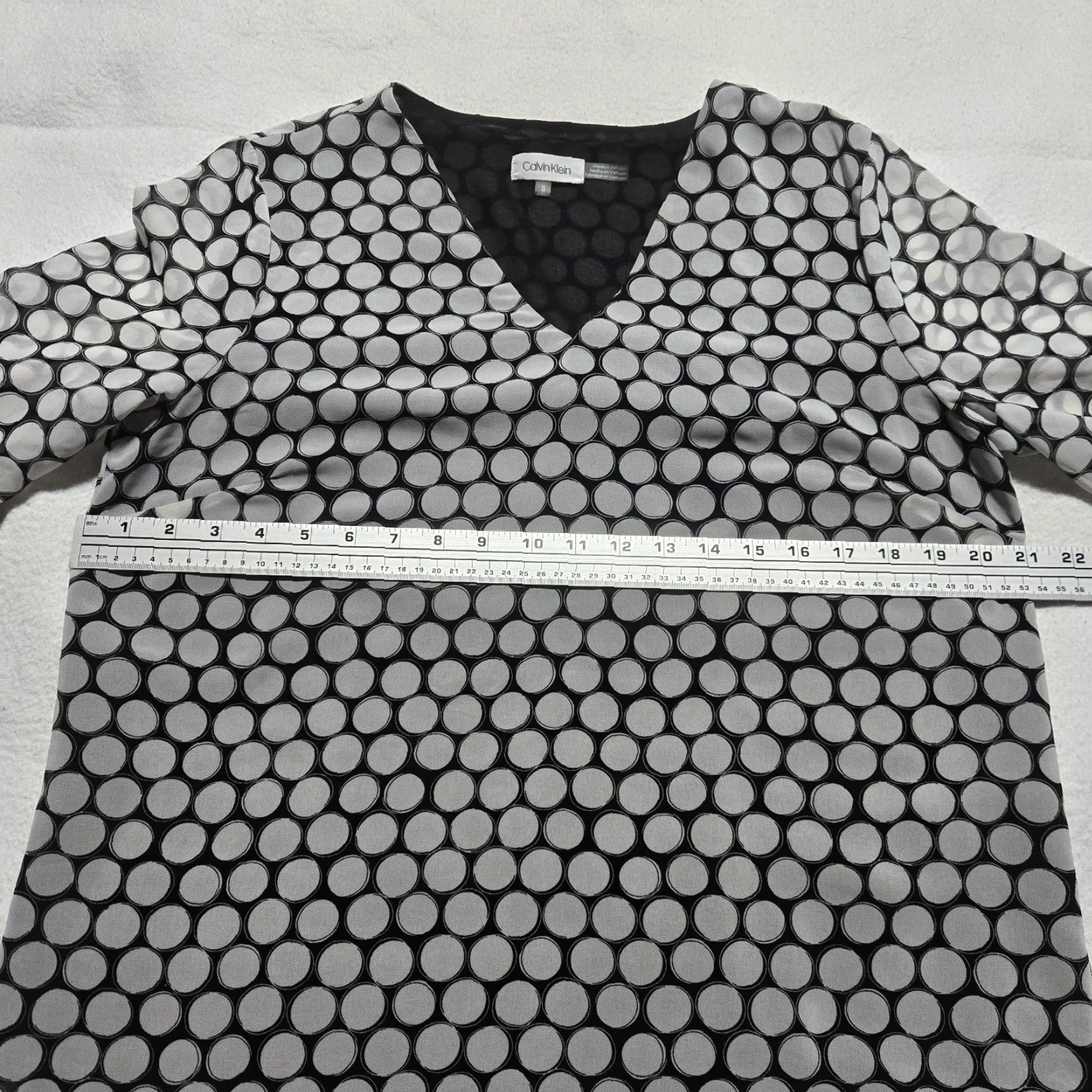 Calvin Klein Calvin Klein Shirt Gray Bell Sleeve Top M Medium Office Wear Classic Womens Size M / US 6-8 / IT 42-44 - 5 Thumbnail