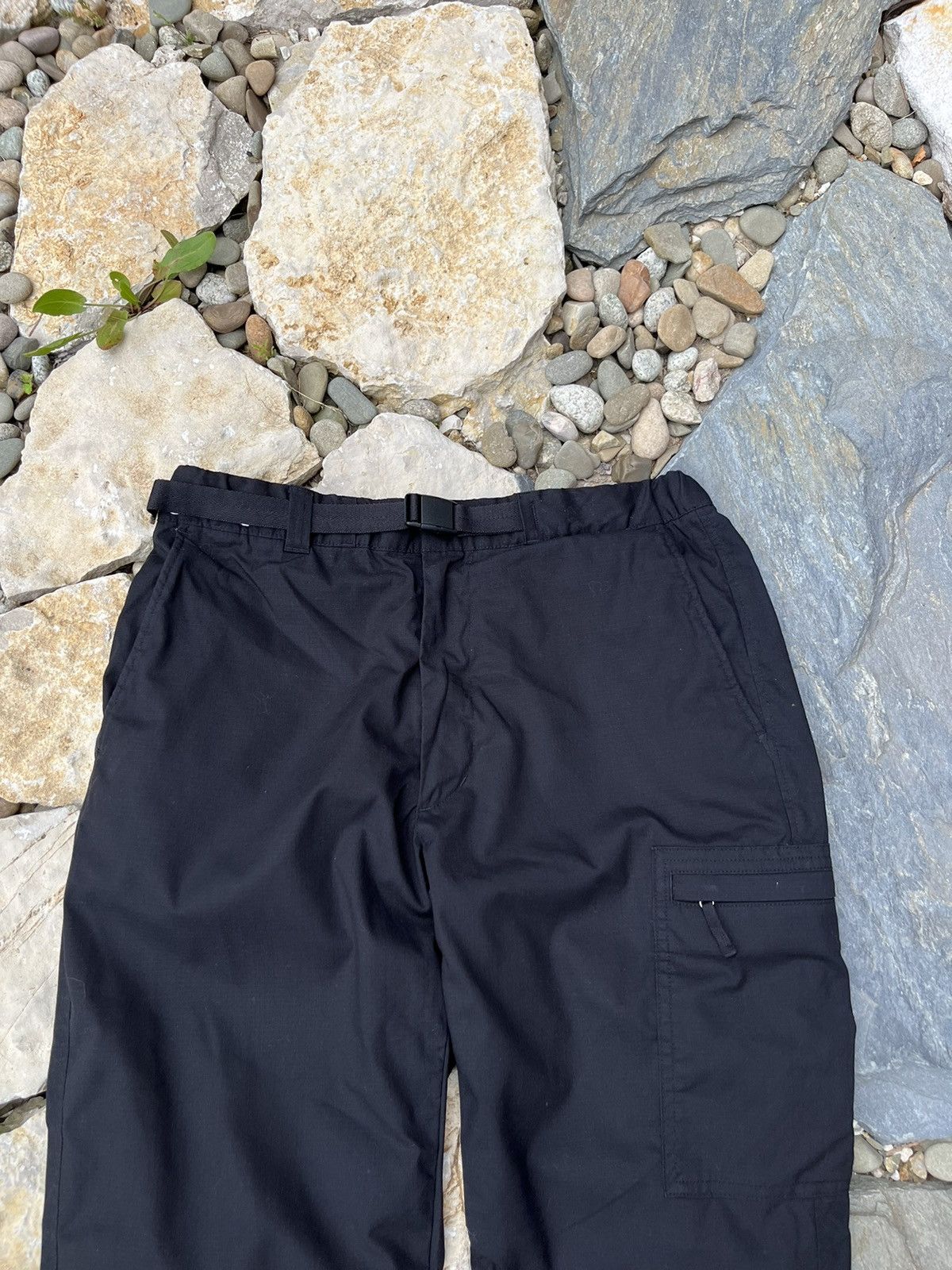 Uniqlo Uniqlo Heattech cargo multipocket insulated pants with belt Size US 30 / EU 46 - 3 Thumbnail
