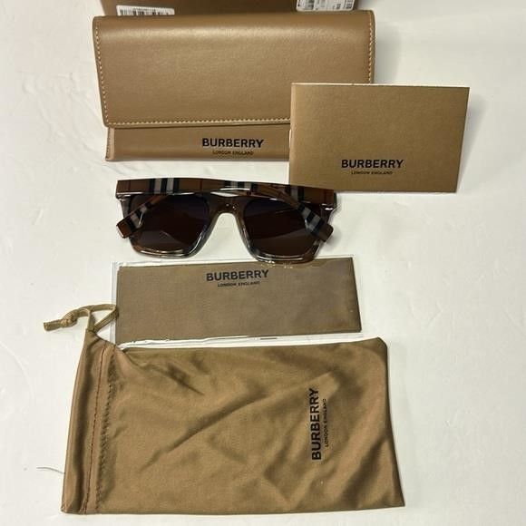 Burberry Burberry New Authentic Limited Availability Check Square S Size ONE SIZE - 11 Thumbnail