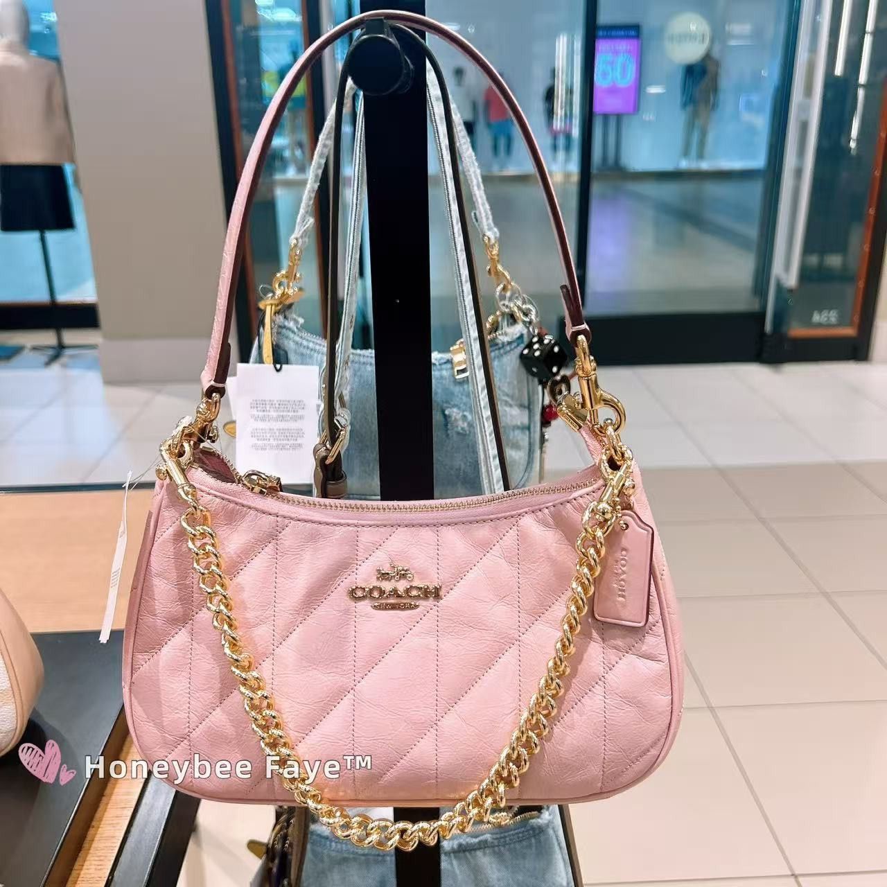 Coach NWT Coach Teri Shoulder Bag With Quilting CDY83 Size ONE SIZE - 1 Thumbnail