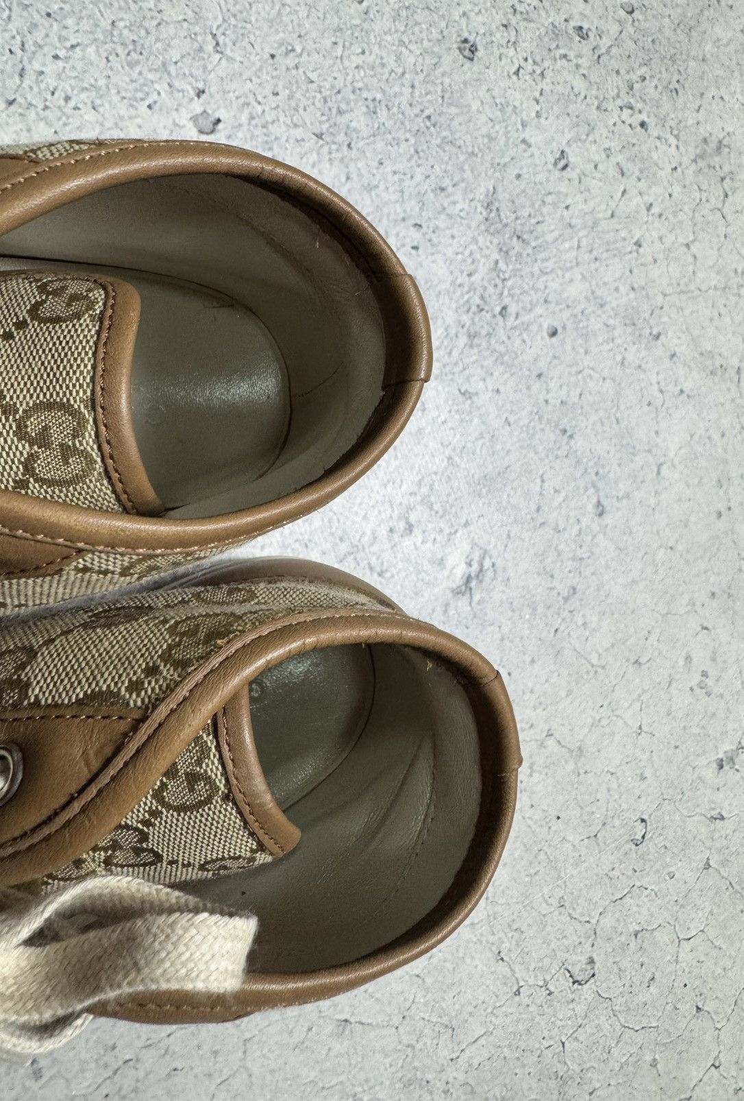 Gucci GG Gucci Monogram Luxury High Top Sneaker Vintage Size 36 Size US 6 / IT 36 - 12 Thumbnail