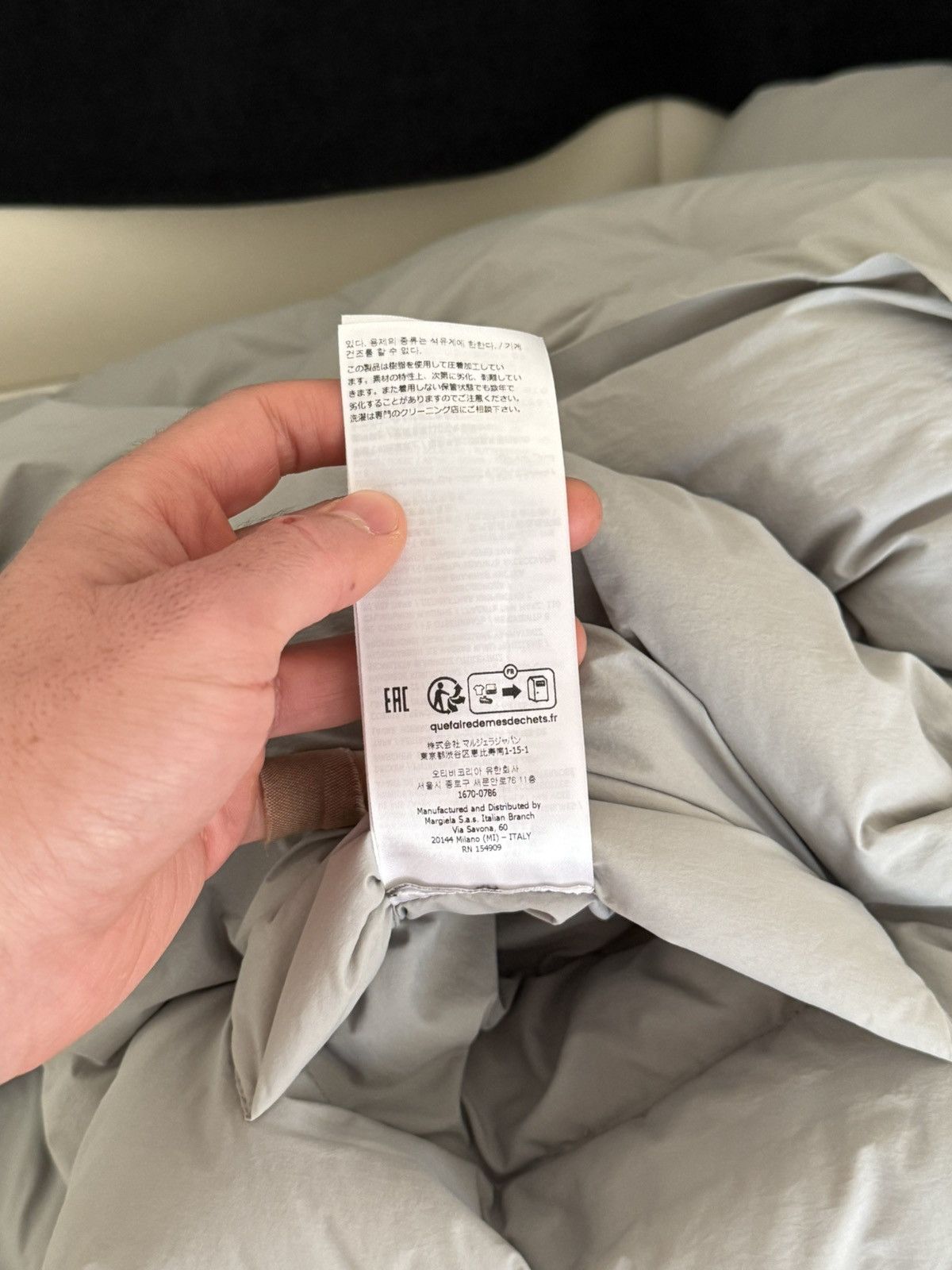 Maison Margiela GRAIL Grey Tufted Duvet Quilted Puffer Coat Size US M / EU 48-50 / 2 - 12 Thumbnail