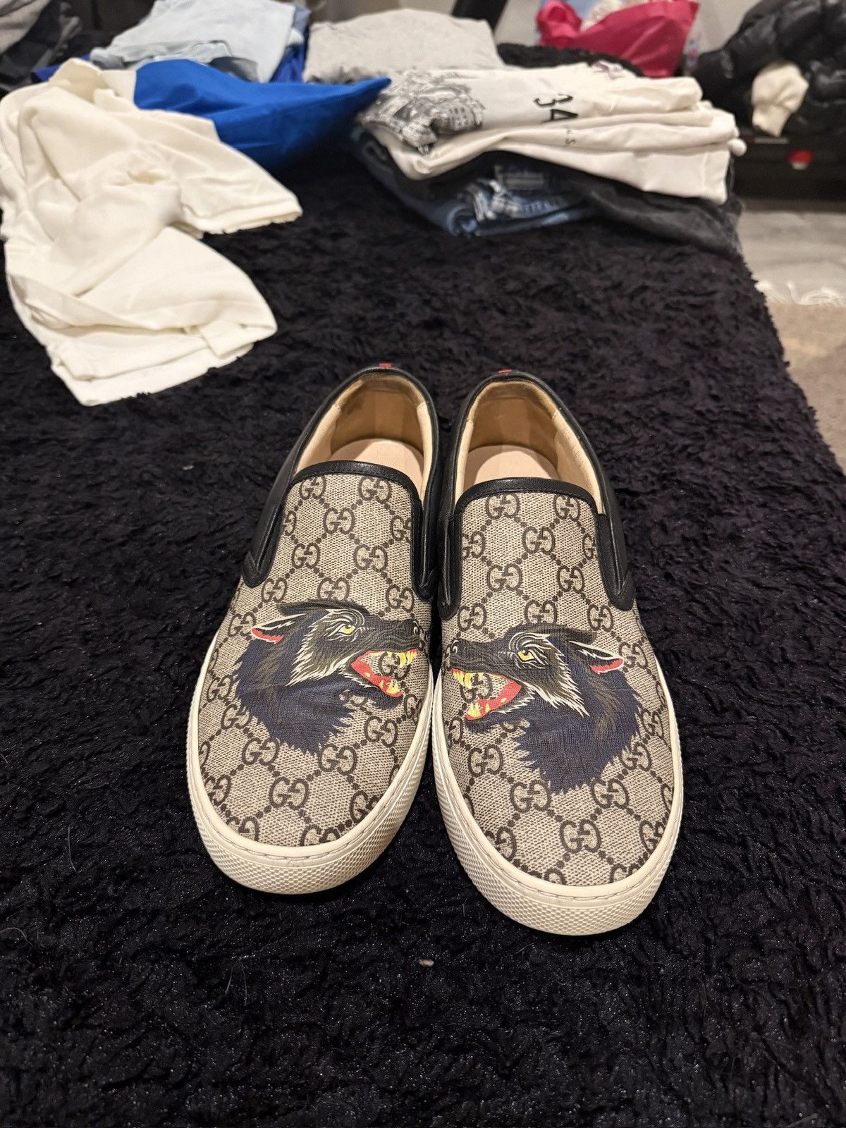 Gucci Men’s Gucci Monogram Wolf Emblem Slip On Sneakers Size US 8.5 / EU 41-42 - 3 Thumbnail