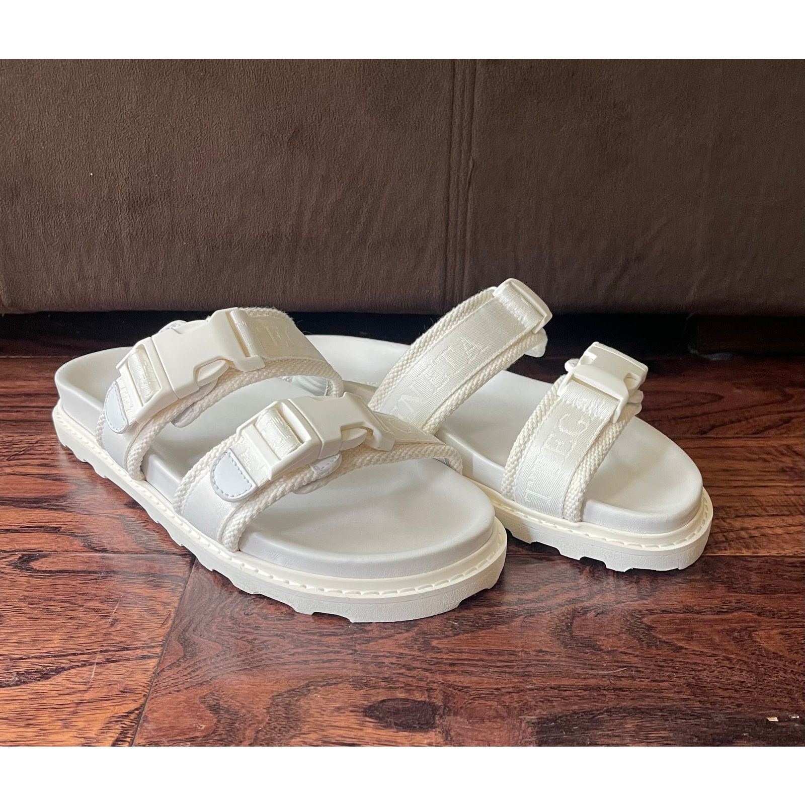 $720 NIB Men\'s Bottega Veneta Dual Strap Sandals White Size 39(6) Bottega Veneta  main image 3