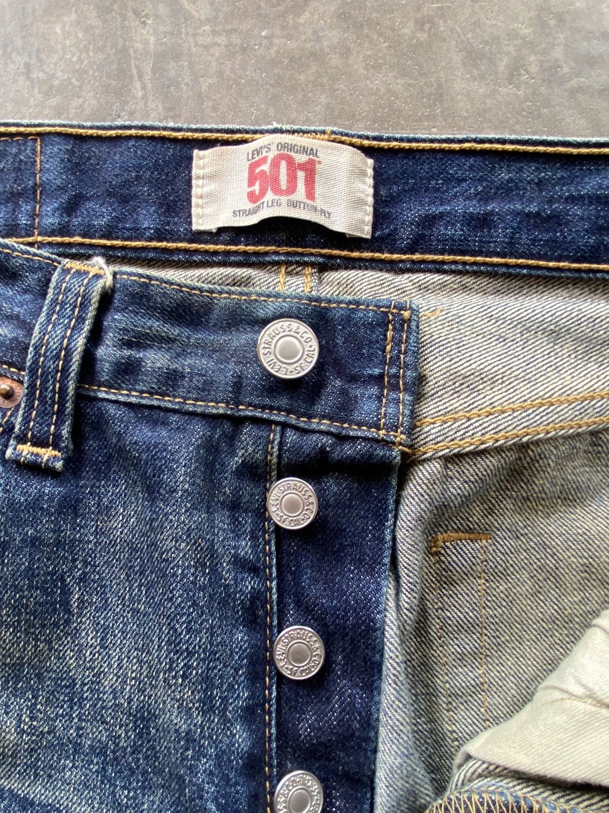 Levi's × Vintage Vintage 90s Levi's 501 Distressed Trash @@6 Size US 30 / EU 46 - 14 Thumbnail