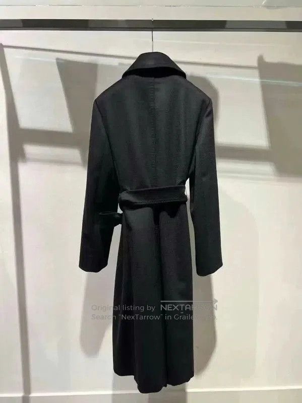 Max Mara MaxMara Elegant Black Wool Winter Coat . Size XS / US 0-2 / IT 36-38 - 1 Thumbnail