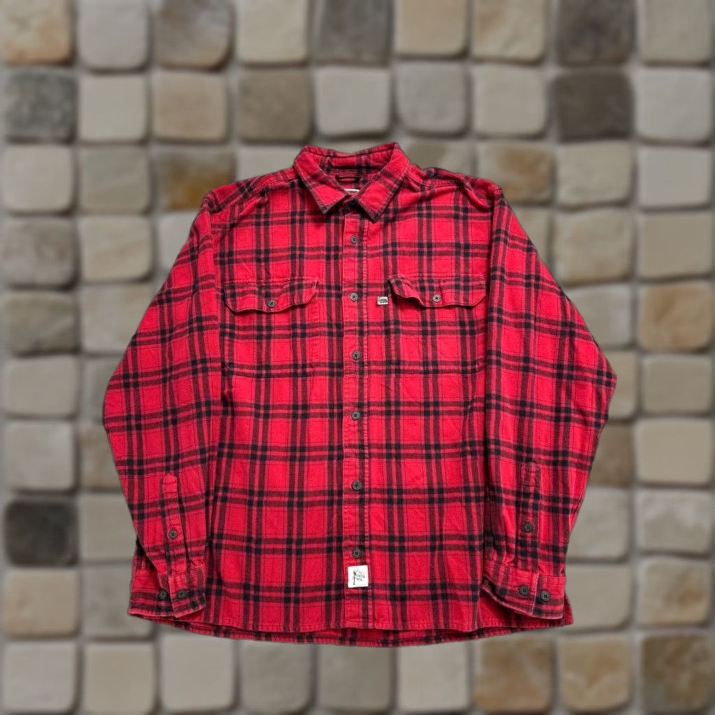 The North Face The North Face Shirt Mens Large Red Plaid Logo Cotton Flannel Pockets Button Up Size US L / EU 52-54 / 3 - 1 Thumbnail