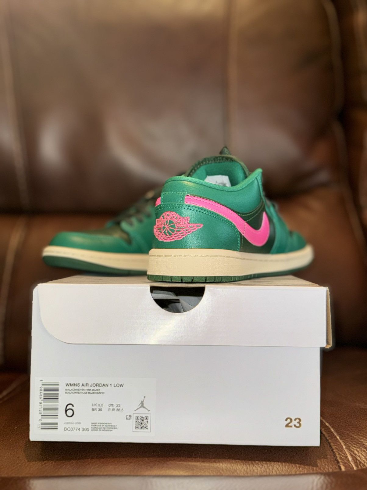 Nike Nike Air Jordan 1 Low WMNS Malachite Pink Blast Size US 6 / IT 36 - 4 Thumbnail