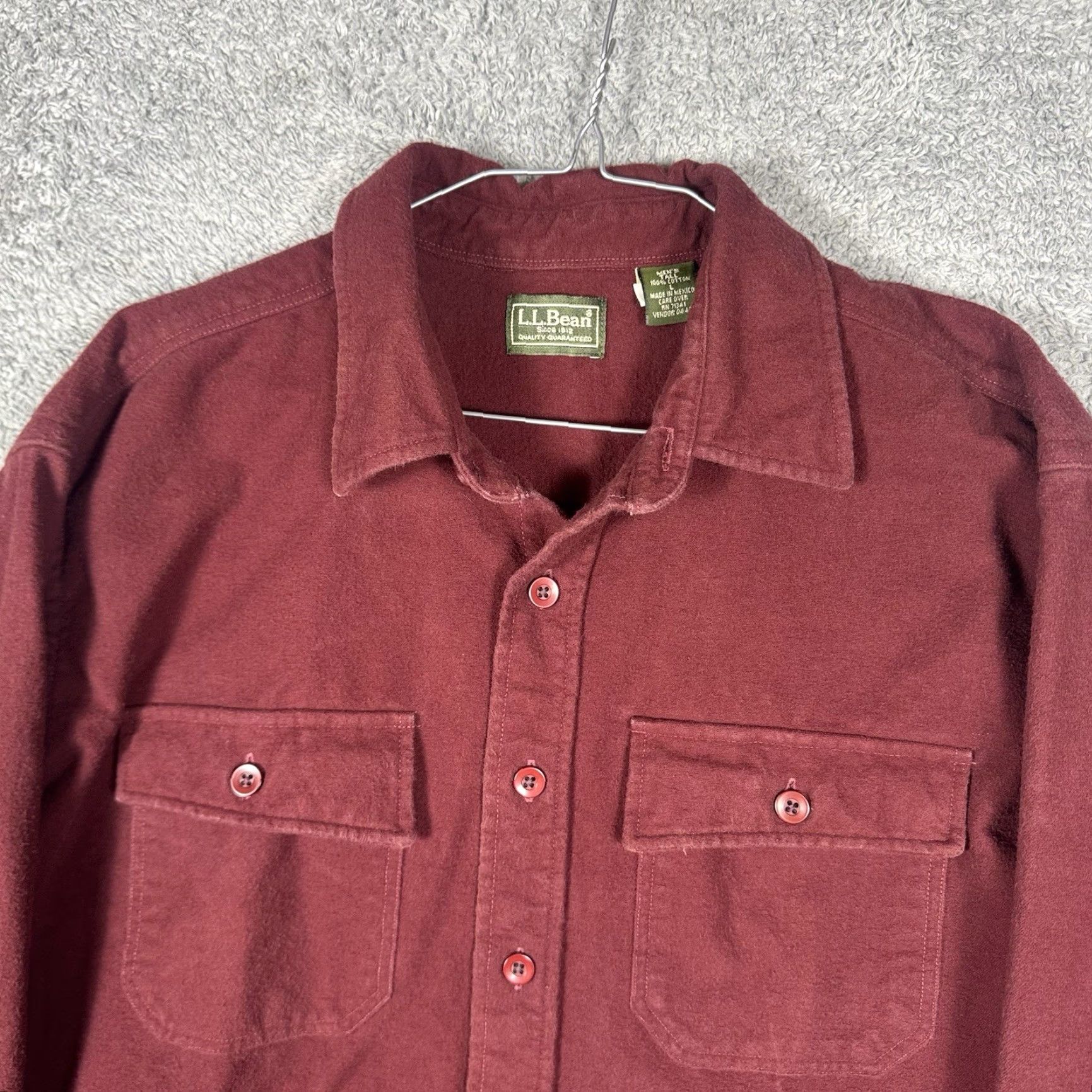 Vintage LL Bean Chamois Shirt Mens LT Tall Soft Flannel Heavyweight Cotton 90s Red Shirt Mens LT Tall Red 90s LL Bean Chamois Shirt Size US L / EU 52-54 / 3 - 4 Thumbnail