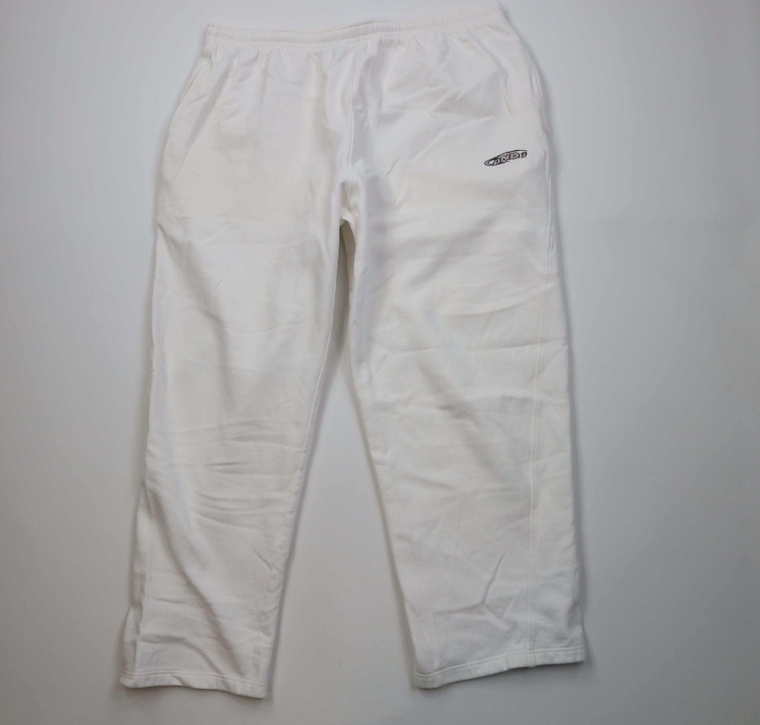 Vintage Vintage 90s Y2K And1 Basketball Wide Leg Sweatpants White Size US 42 / EU 58 - 1 Thumbnail