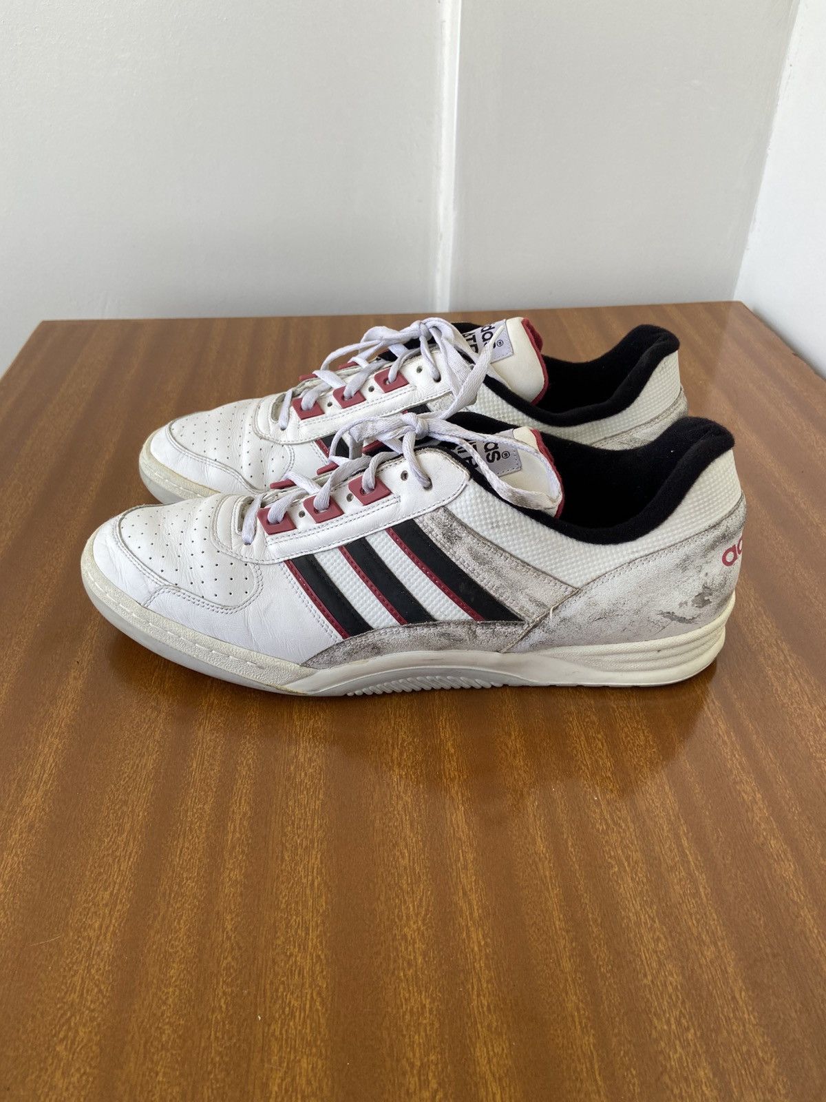 Adidas Adidas Size US 11 / EU 44 - 16 Thumbnail