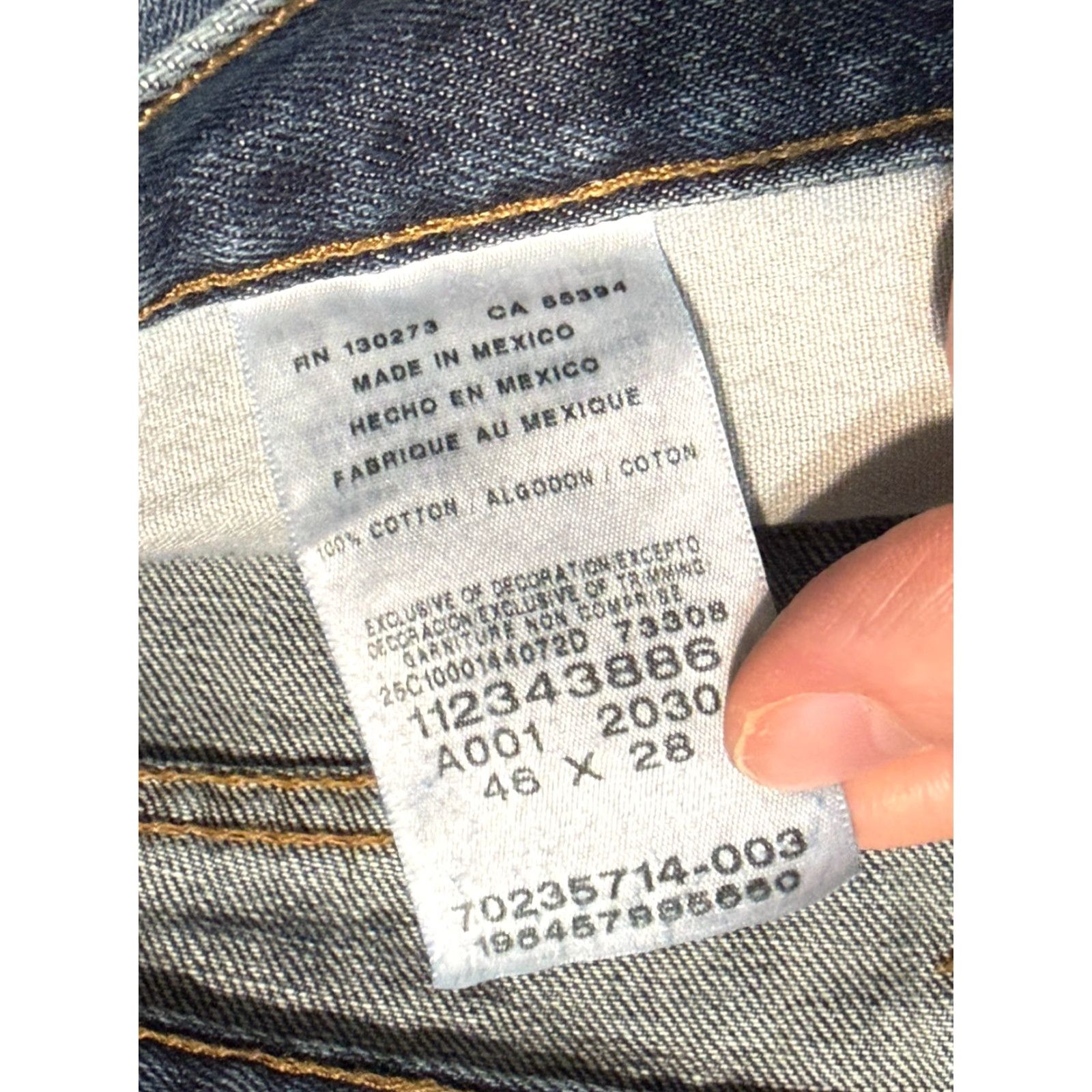 Lee Lee Jeans, Men’s Size 46x28, Blue Denim, Straight Leg, 5-Pocket Design, Medium Wash, Regular Fit, Zip Closure, Cotton, Pocketed, Inseam 28" Size US 30 / EU 46 - 6 Thumbnail