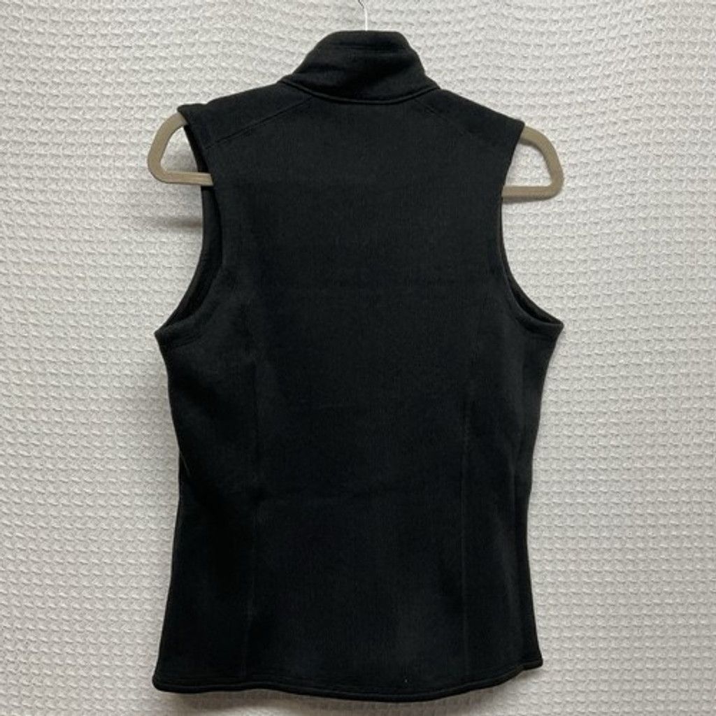 Patagonia NWT Patagonia Travel Logo Better Vest Sweater Women S Size S / US 4 / IT 40 - 6 Thumbnail