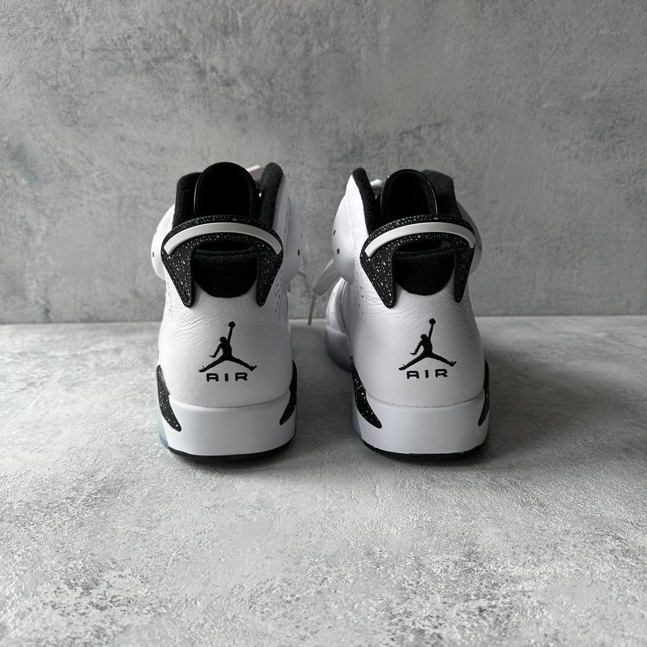 Jordan Brand Air Jordan 6 Retro White Black CT8529-112 BrandNew/Deadstock Size US 11 / EU 44 - 3 Thumbnail