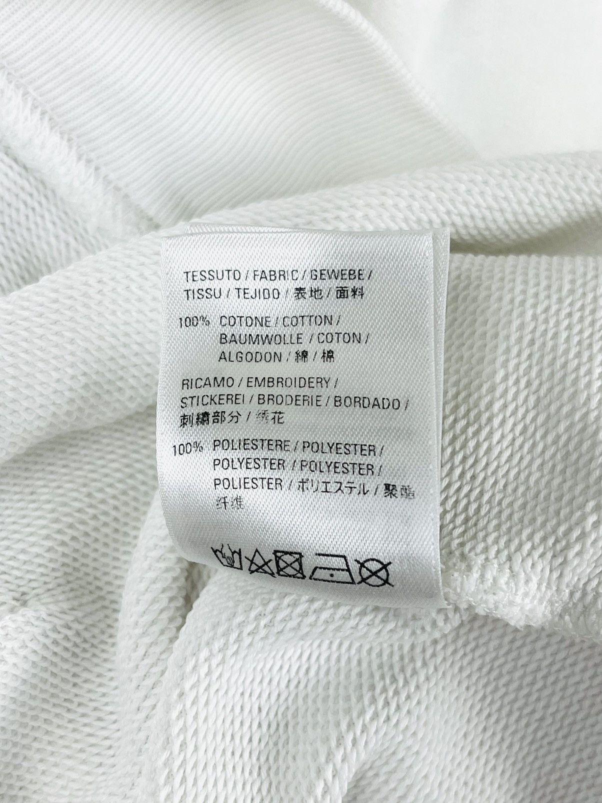 Balenciaga SS19 Balenciaga Rainbow Crest Logo Embroidered Hoodie White Size US M / EU 48-50 / 2 - 13 Thumbnail