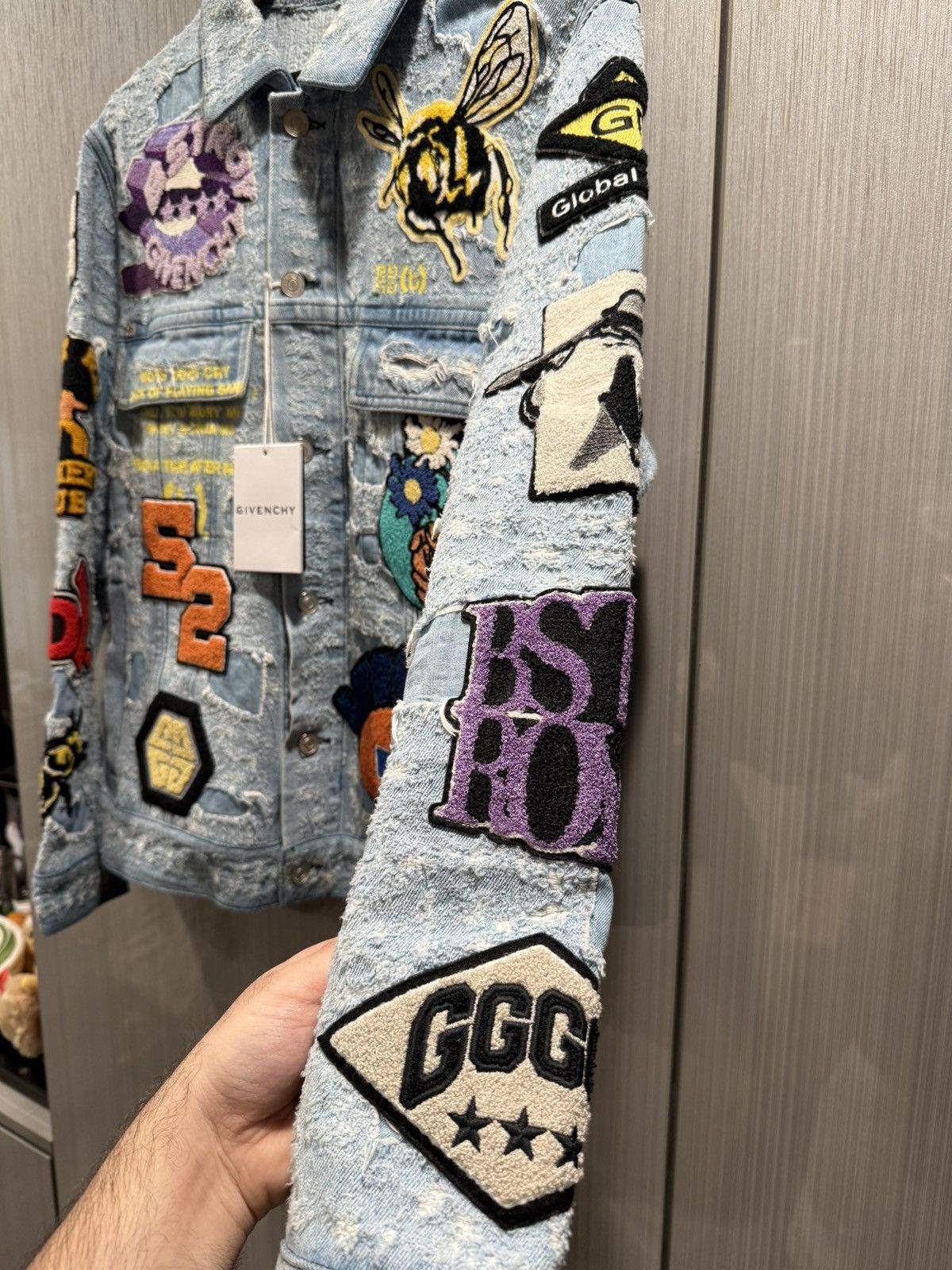 Givenchy Givenchy Bstroy Patches 4G Denim Jacket Size US XL / EU 56 / 4 - 3 Thumbnail