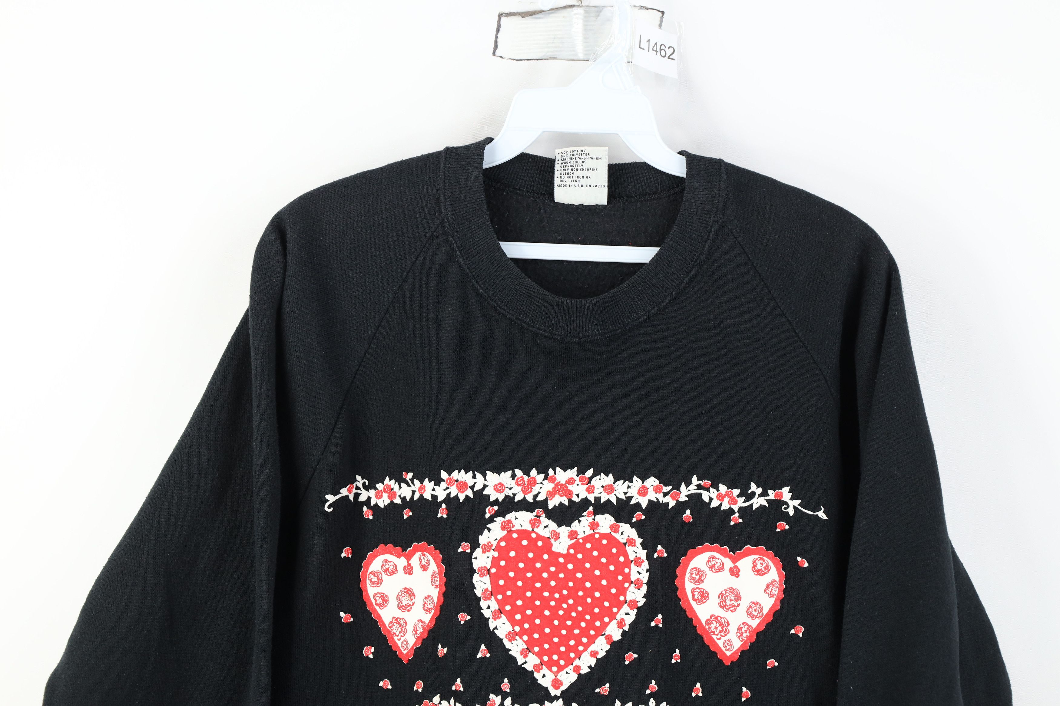 Vintage Vintage 90s Streetwear Heart Flower Sweatshirt Black USA Size L / US 10 / IT 46 - 2 Thumbnail