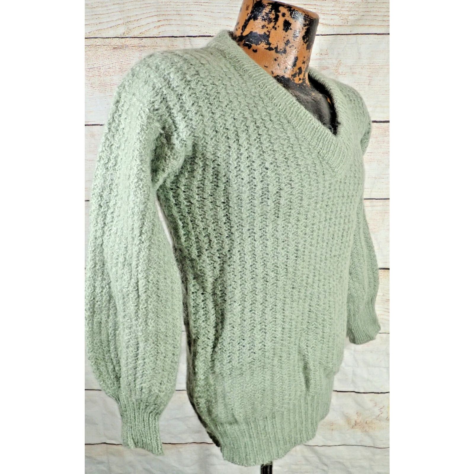 Vintage Vintage SHY Wool Blend Cable Knit Sweater Pullover Womens S/M 1970s Green Rockabilly Size S / US 4 / IT 40 - 2 Thumbnail