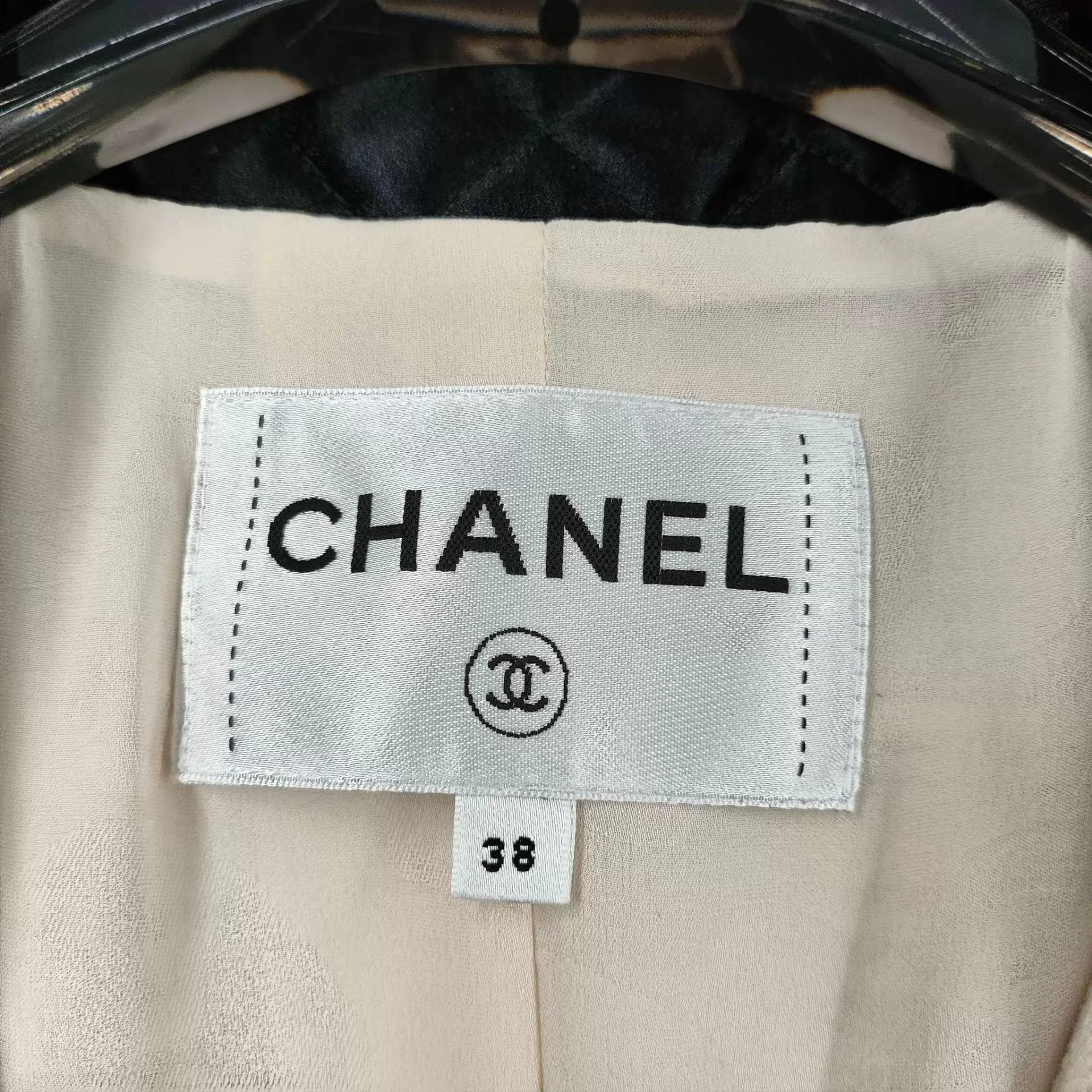 Chanel CHANEL Cotton White Jacket Size 38 21S251021ZLPYQ02 Size S / US 4 / IT 40 - 3 Thumbnail