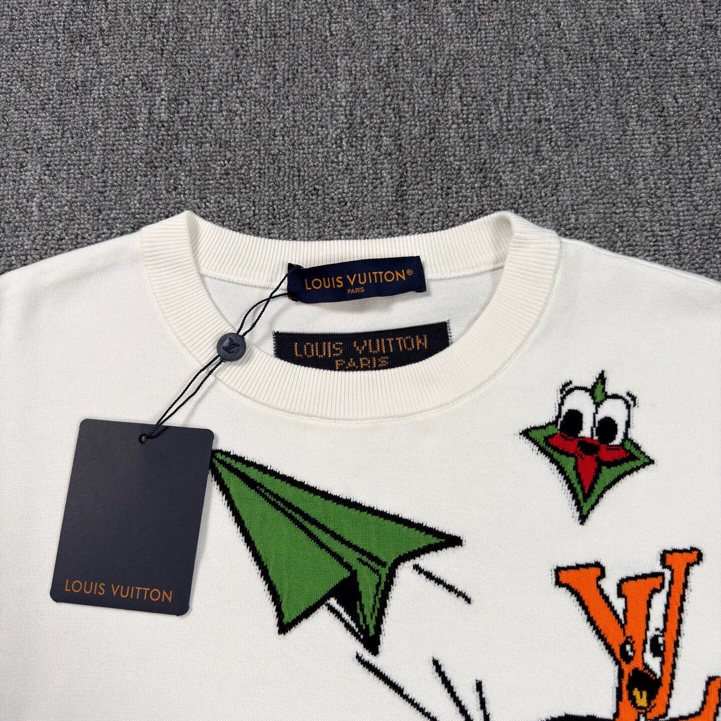 Louis Vuitton LV Cartoon Plane Knit Tee L Size US L / EU 52-54 / 3 - 3 Thumbnail