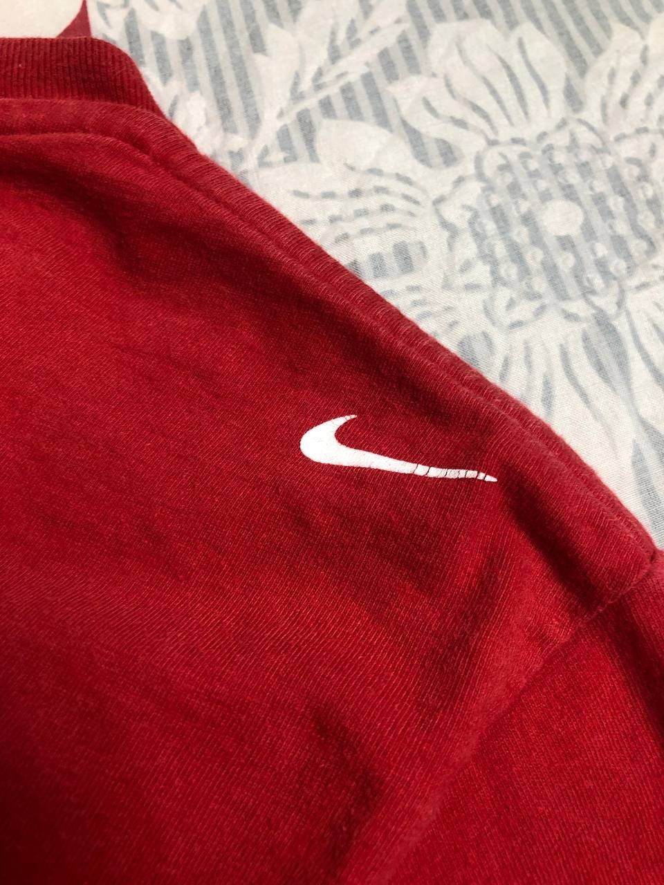 Nike Vintage Rare 90s Nike Swoosh Man tee Size US M / EU 48-50 / 2 - 8 Thumbnail