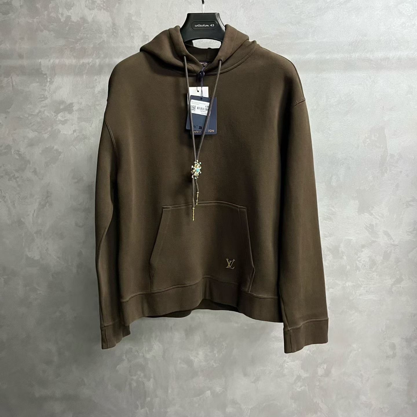 Louis Vuitton Louis Vuitton Retro Hoodie l Men Size US L / EU 52-54 / 3 - 1 Thumbnail