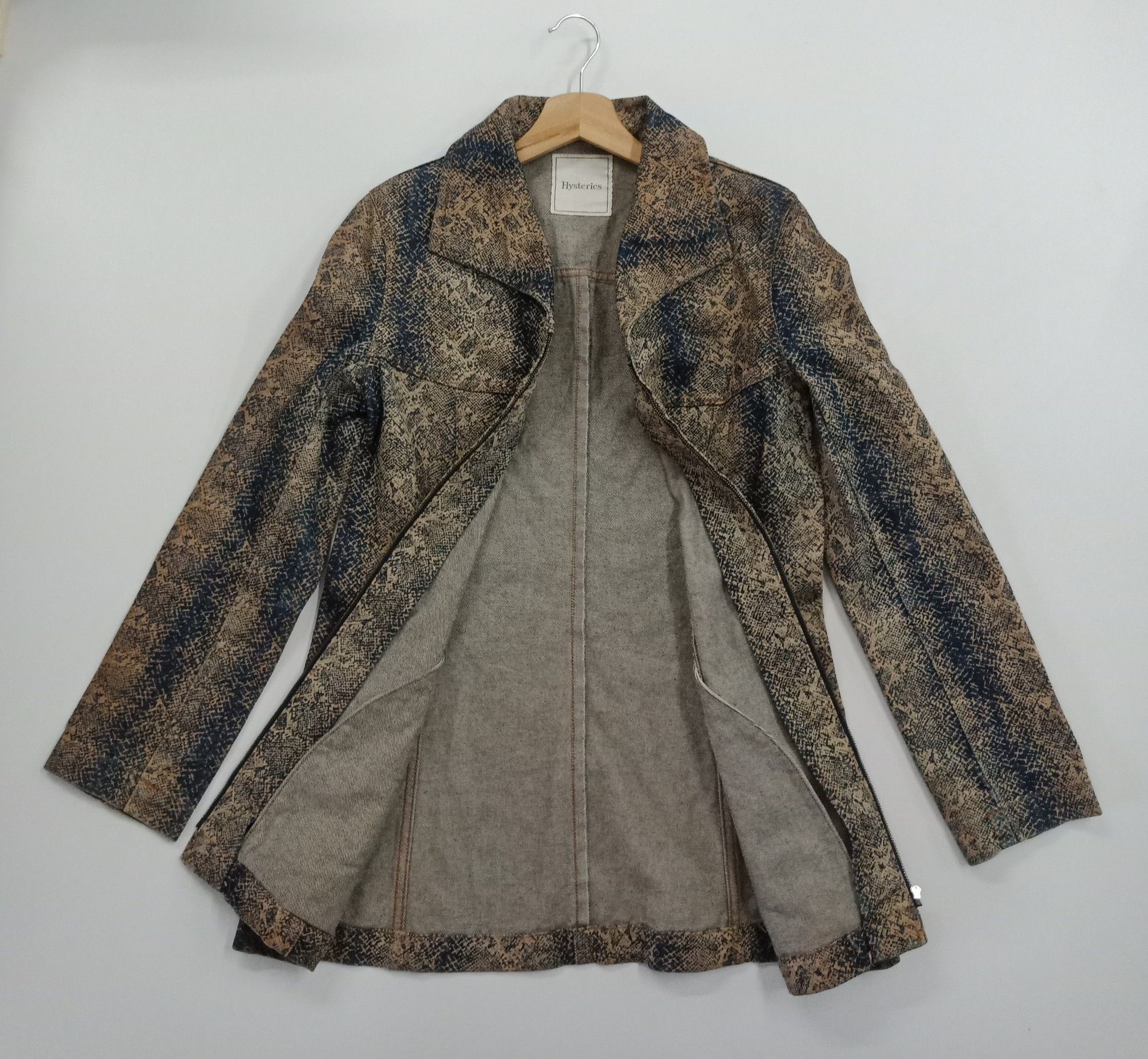 Hysteric Glamour Hysteric Glamour Phyton Snake Skin #E Size US S / EU 44-46 / 1 - 3 Thumbnail