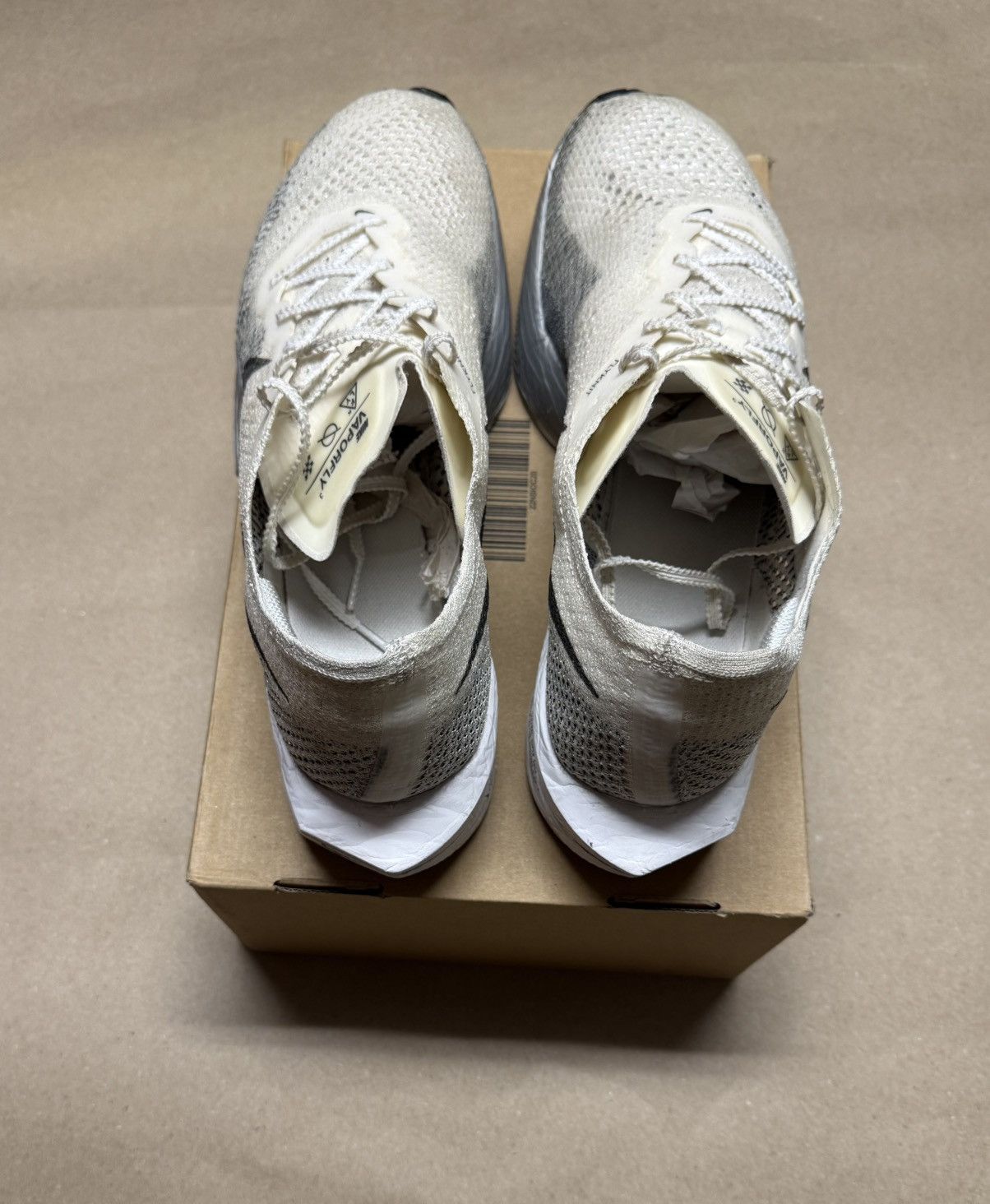 Nike Nike Zoom X Vaporfly Next 3% men’s sz 14 running shoes Rare! Size US 14 / EU 47 - 4 Thumbnail