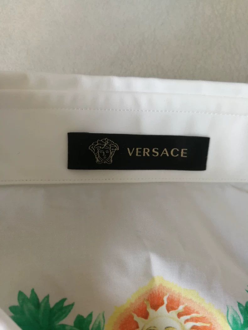 Versace Versace Printed color matching short sleeves Size US M / EU 48-50 / 2 - 3 Thumbnail