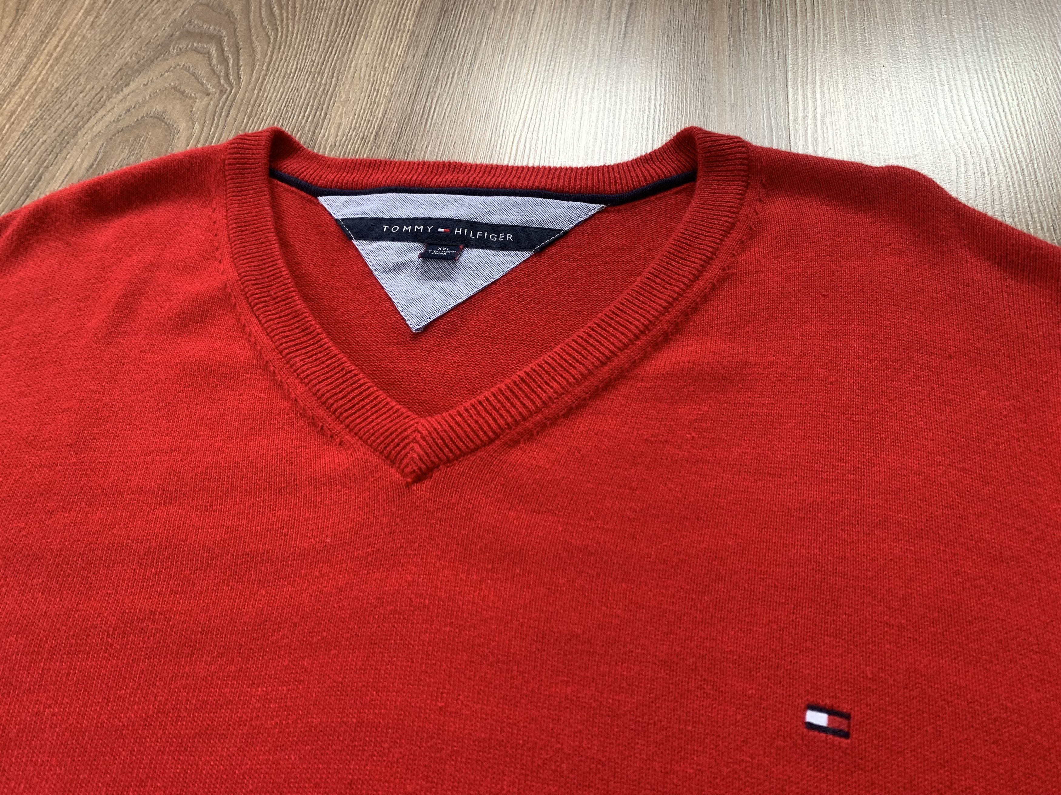 Tommy Hilfiger Tommy Hilfiger Cotton Red V Neck Sweater Size US XXL / EU 58 / 5 - 4 Thumbnail