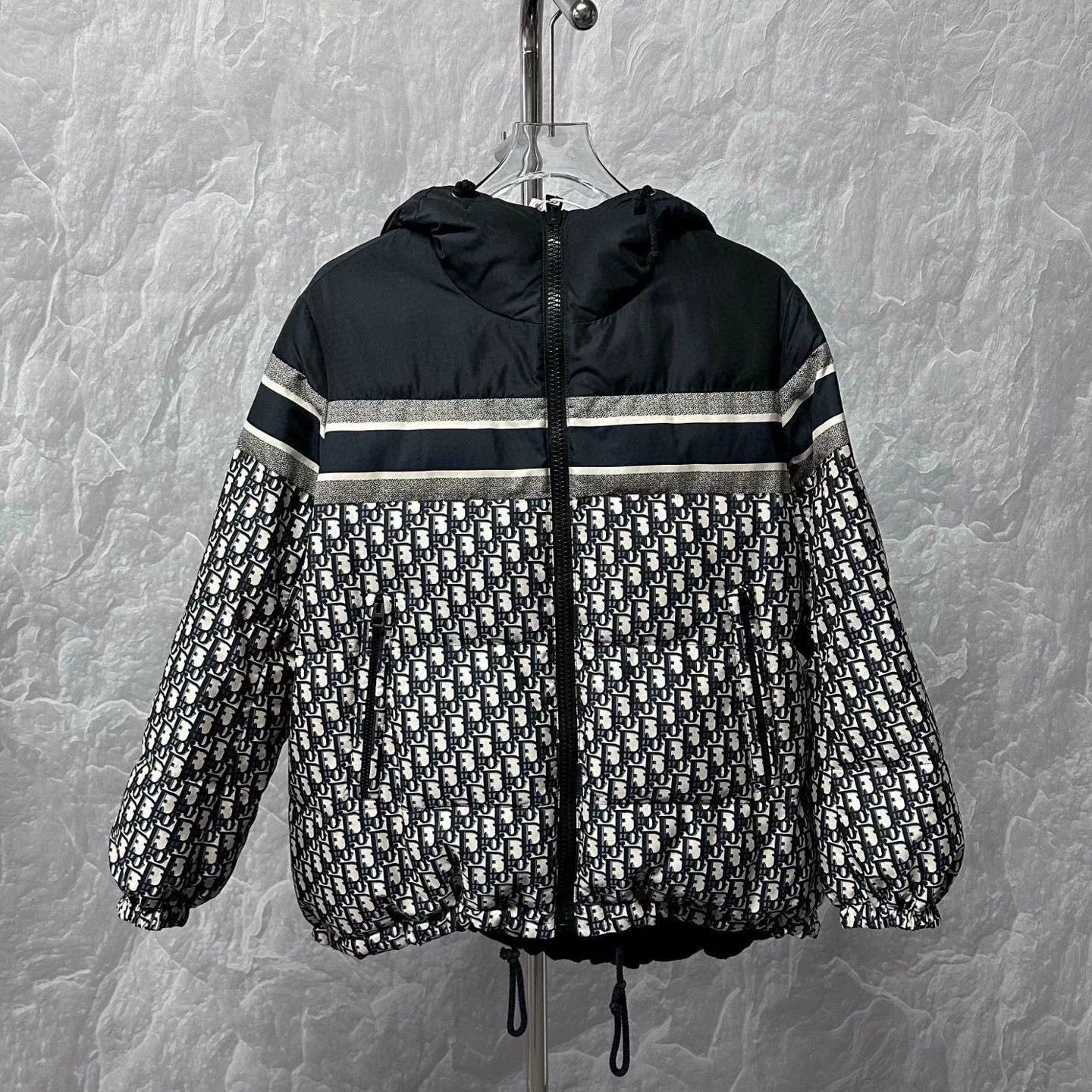 Dior dior reversible hooded zip jacket size s Size S / US 4 / IT 40 - 1 Thumbnail