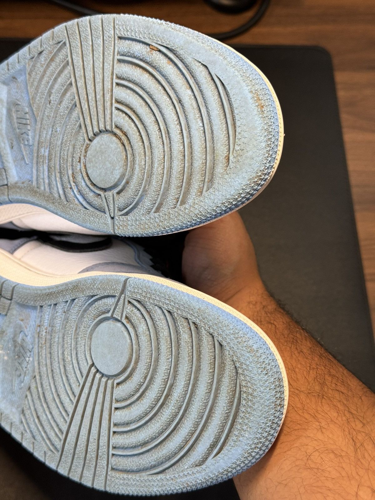 Jordan Brand × Nike Jordan 1 High - University Blue - 8.5 — Good Condition Size US 8.5 / EU 41-42 - 17 Thumbnail