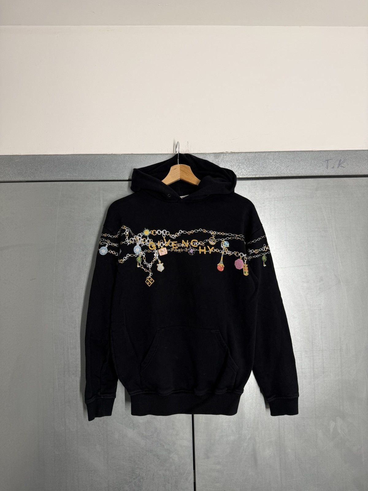 Givenchy Givenchy Dagger Chain Print Hoodie Size US XS / EU 42 / 0 - 1 Thumbnail