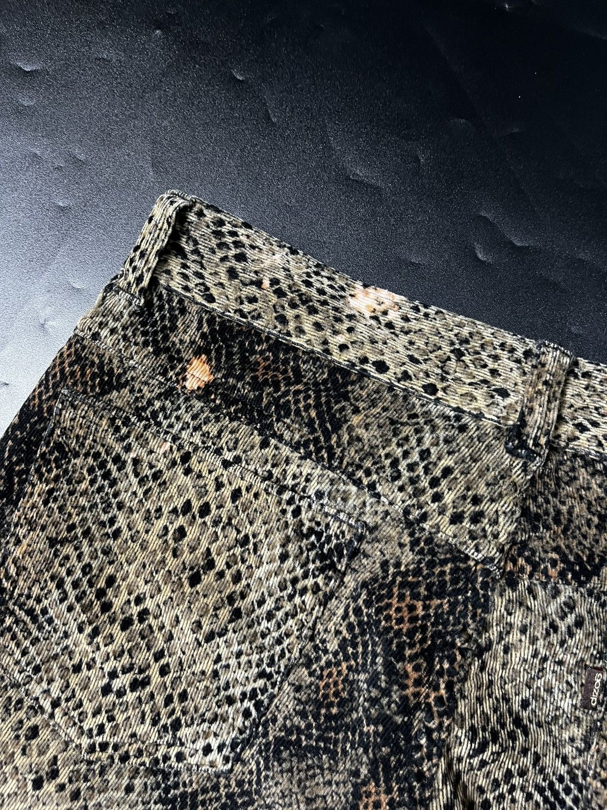 Japanese Brand Japanese snake python Super flare by Gozip Size US 28 / EU 44 - 9 Thumbnail