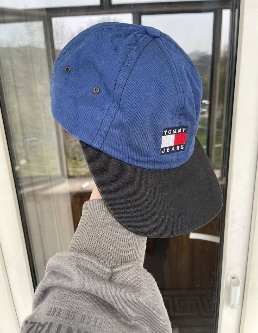 Tommy Hilfiger 90's Vintage Tommy Hilfiger Cap Size ONE SIZE - 2 Thumbnail