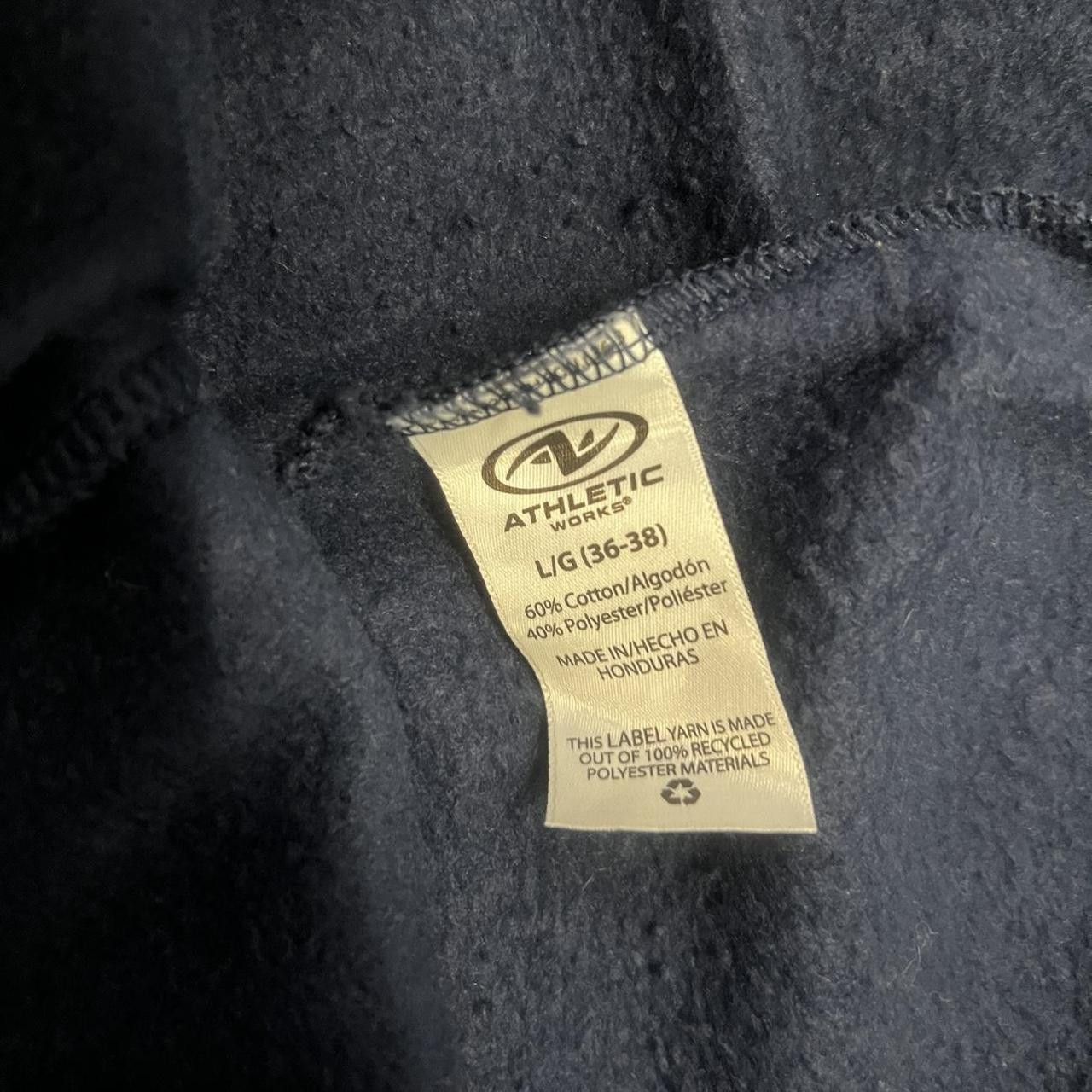 Vintage Vintage Y2K/2000s Navy Blue Sweatpants with adjustable waistband drawstrings and pockets! Size US 34 / EU 50 - 5 Thumbnail