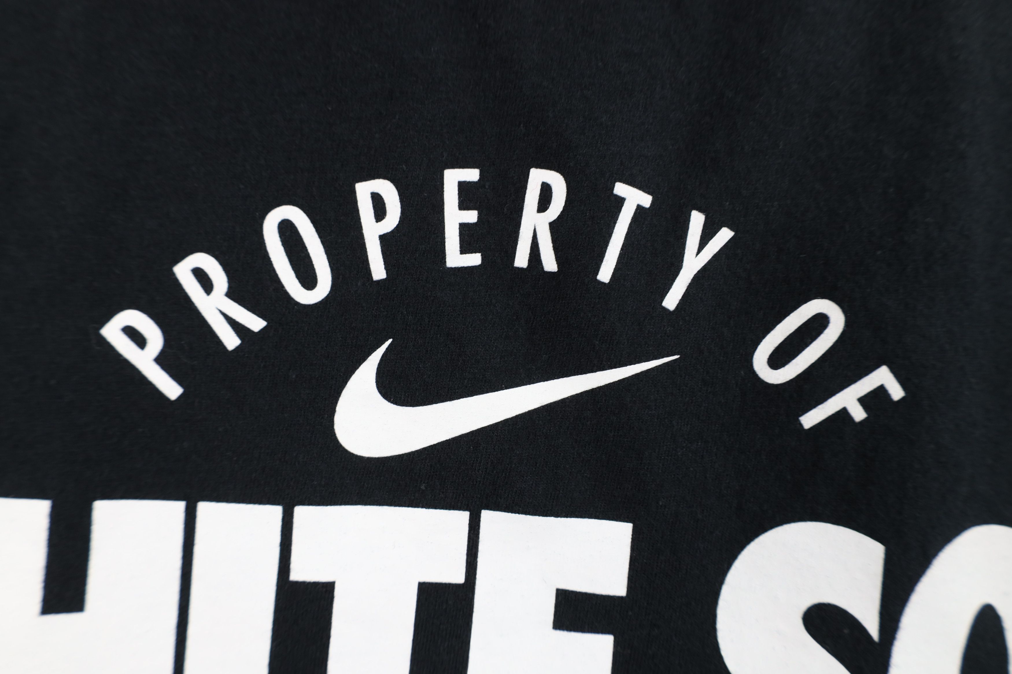 Nike Y2K Nike Center Swoosh Chicago White Sox Baseball T-Shirt Size US XL / EU 56 / 4 - 7 Thumbnail