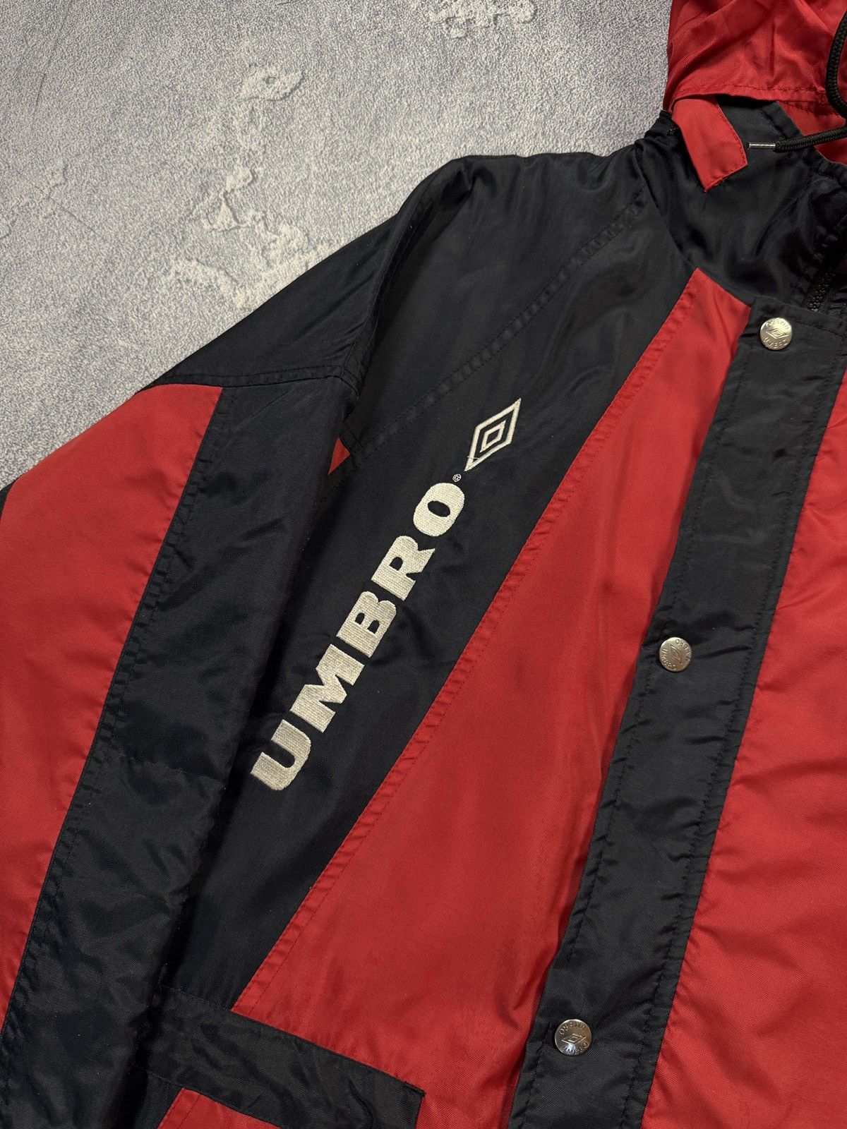 Umbro Vintage Umbro Manchester United Jacket Football soccer Size US M / EU 48-50 / 2 - 3 Thumbnail