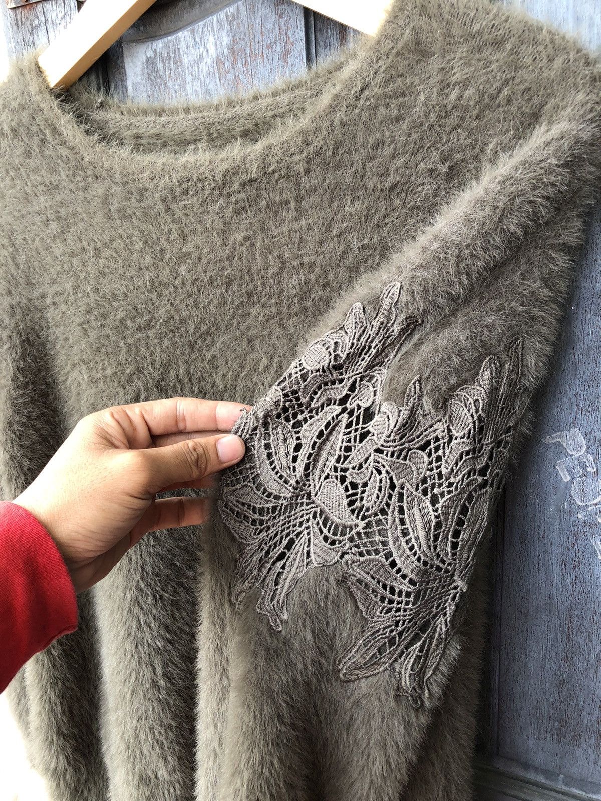 Japanese Brand Real Cube Japanese Brand Mohair Fur Embroidery Flowers Size M / US 6-8 / IT 42-44 - 6 Thumbnail
