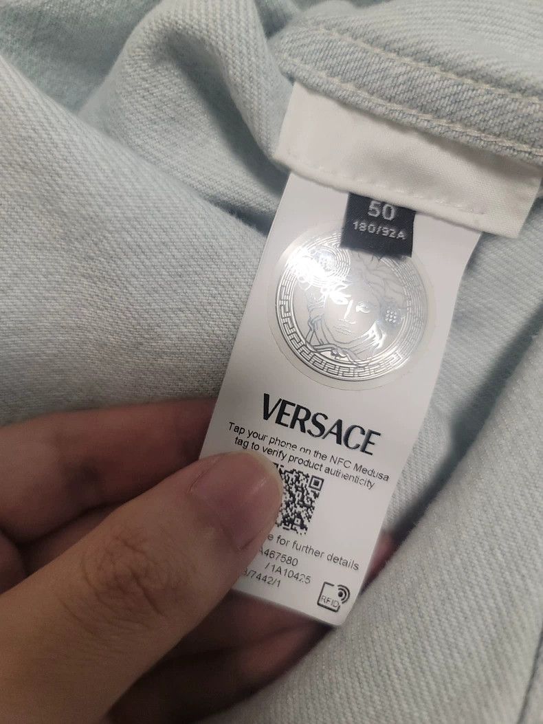 Versace Versace Men's denim jackets Size US L / EU 52-54 / 3 - 7 Thumbnail