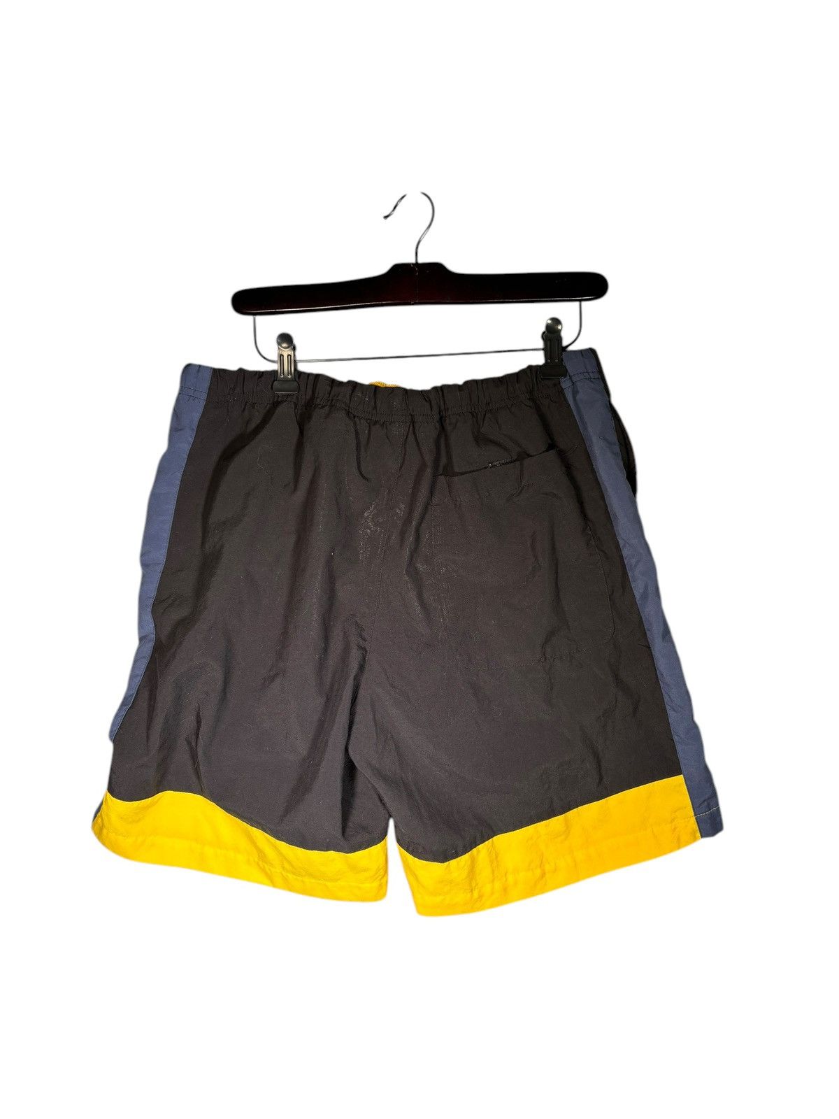 Nike × Vintage Vintage 90’s Nike Shorts Size US 32 / EU 48 - 2 Thumbnail