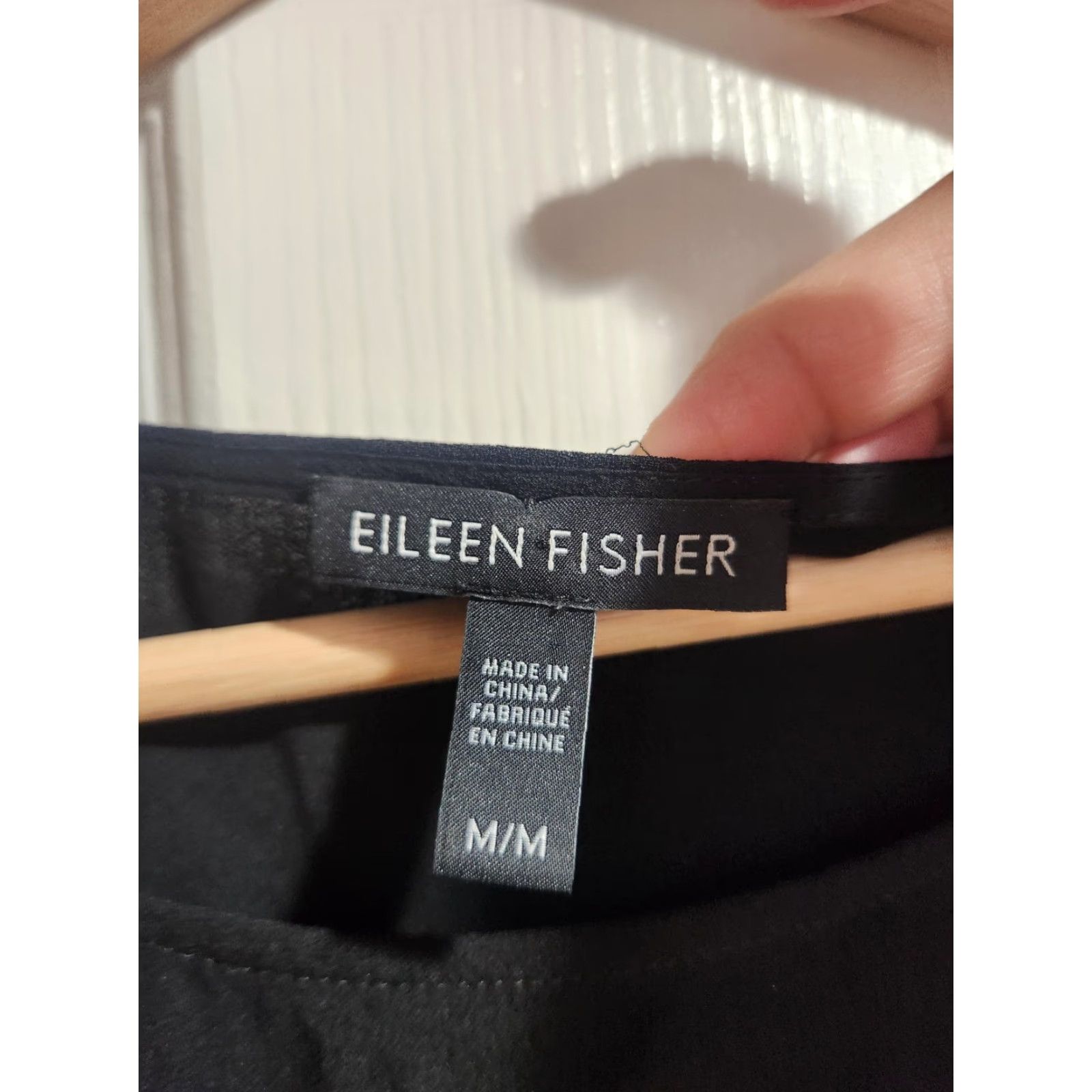 Eileen Fisher Eileen Fisher Dress Womens Medium Black 100% Silk Sleeveless Shift Pockets Size M / US 6-8 / IT 42-44 - 2 Thumbnail