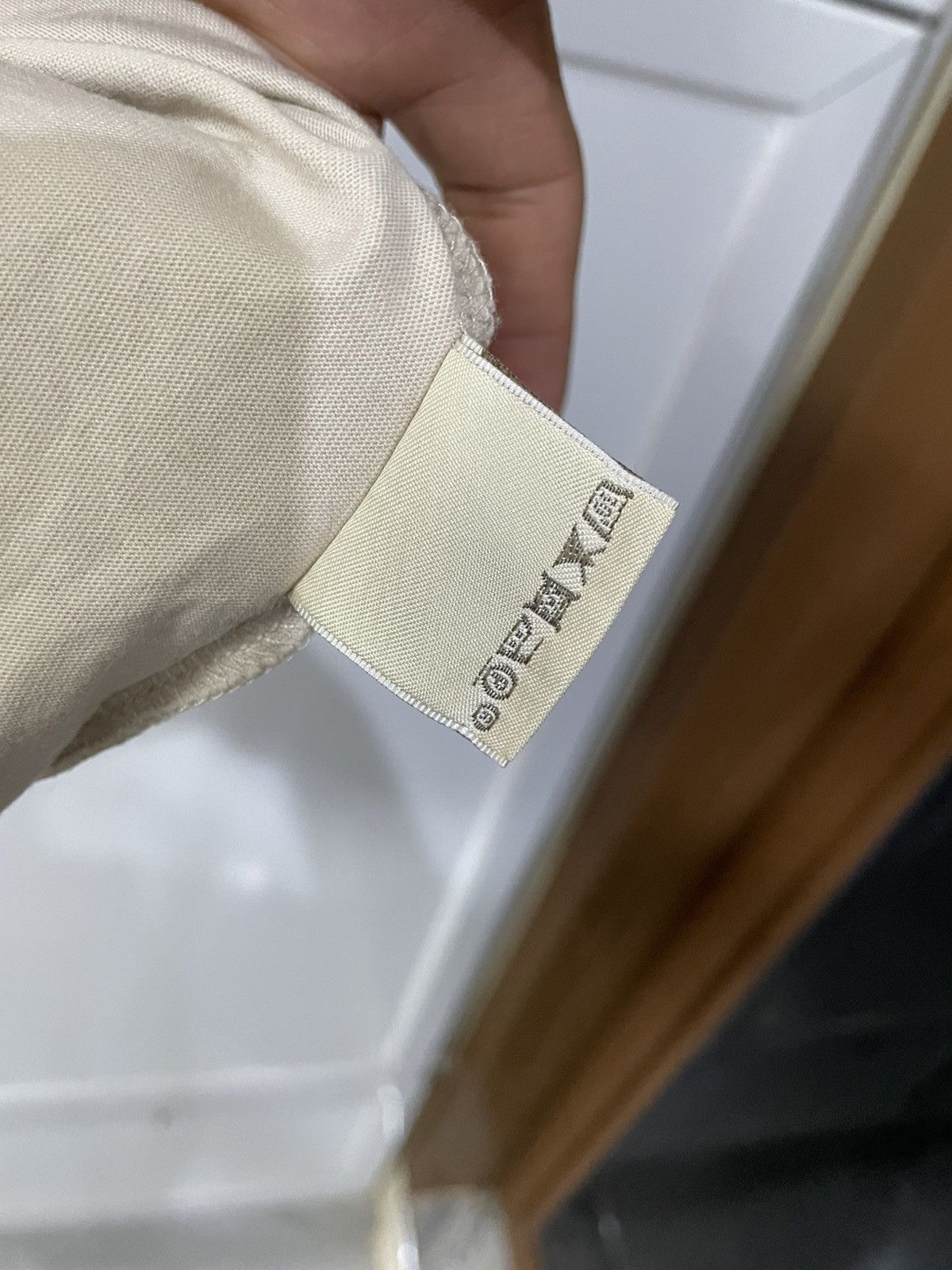 Hermes beige Hermès Horsebit embroidered T-shirt. Size US L / EU 52-54 / 3 - 4 Thumbnail