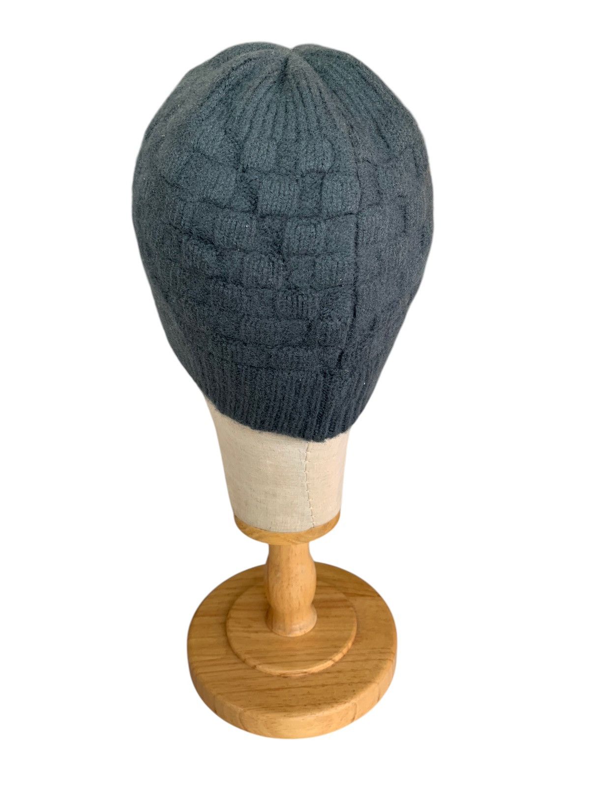 Jun Takahashi × Undercover × Uniqlo UNIQLO U WOOL WINTER SESSIONS BEANIE HATS Size ONE SIZE - 7 Thumbnail