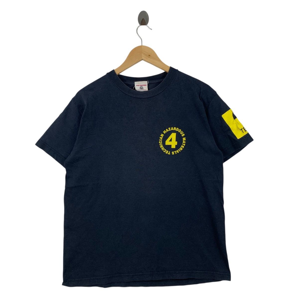 Vintage YATTERMAN RADIOACTIVE Team-4 Fire Fighter Anime Tshirt Size US L / EU 52-54 / 3 - 2 Thumbnail