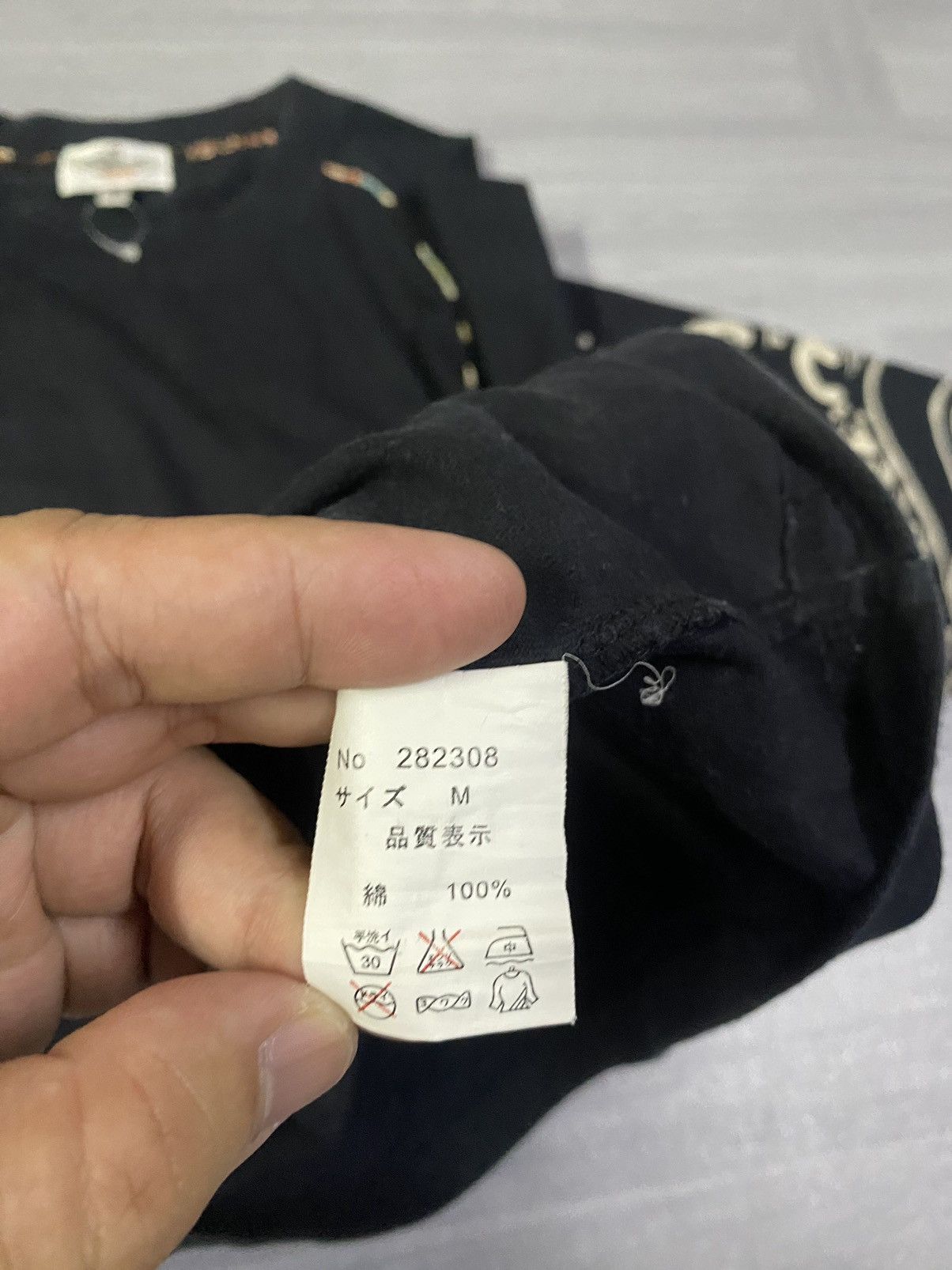 Japanese Brand Karakuridama Koi Embroidered Long Sleeve Size US M / EU 48-50 / 2 - 18 Thumbnail