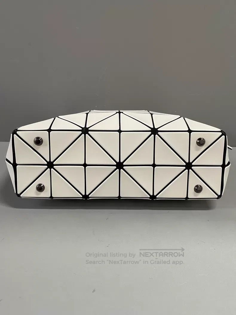 Issey Miyake Issey Miyake White Handbag Size ONE SIZE - 3 Thumbnail