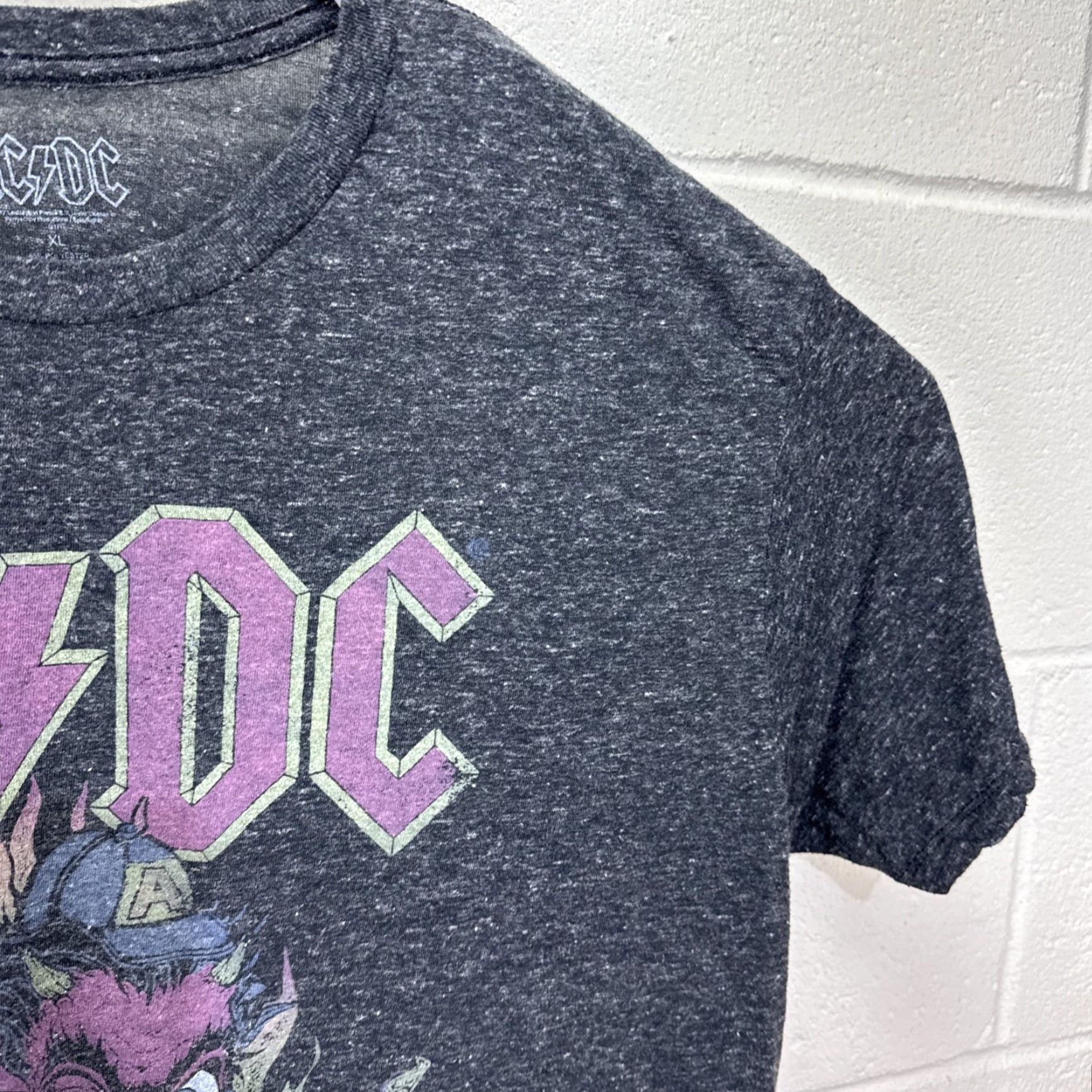 Vintage AC/DC Shirt Men XL Black Graphic Tee 90s Band Rock Devil Vintage Style T-Shirt Size US XL / EU 56 / 4 - 6 Thumbnail